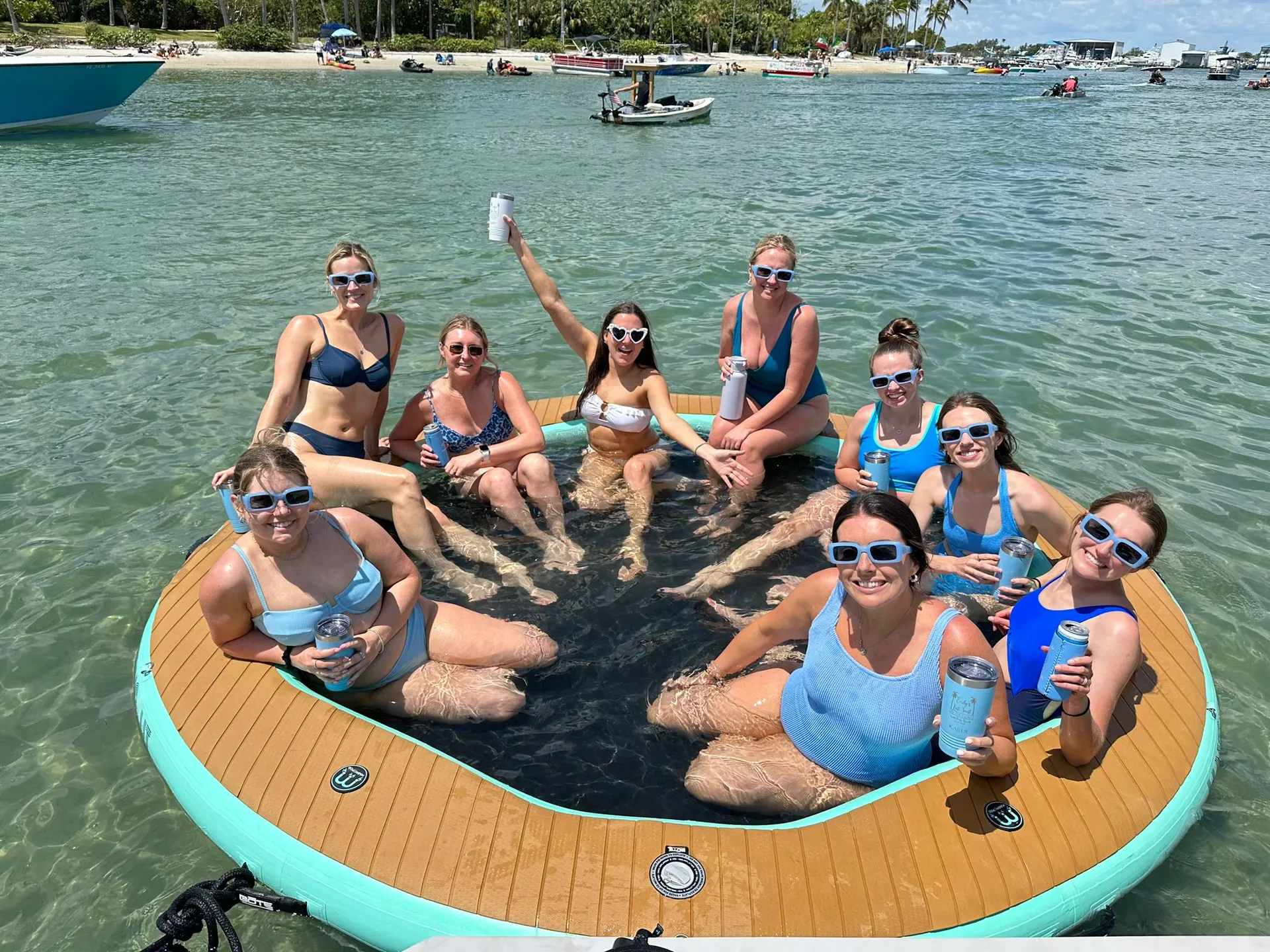 Palm Beach Luxury Cruises