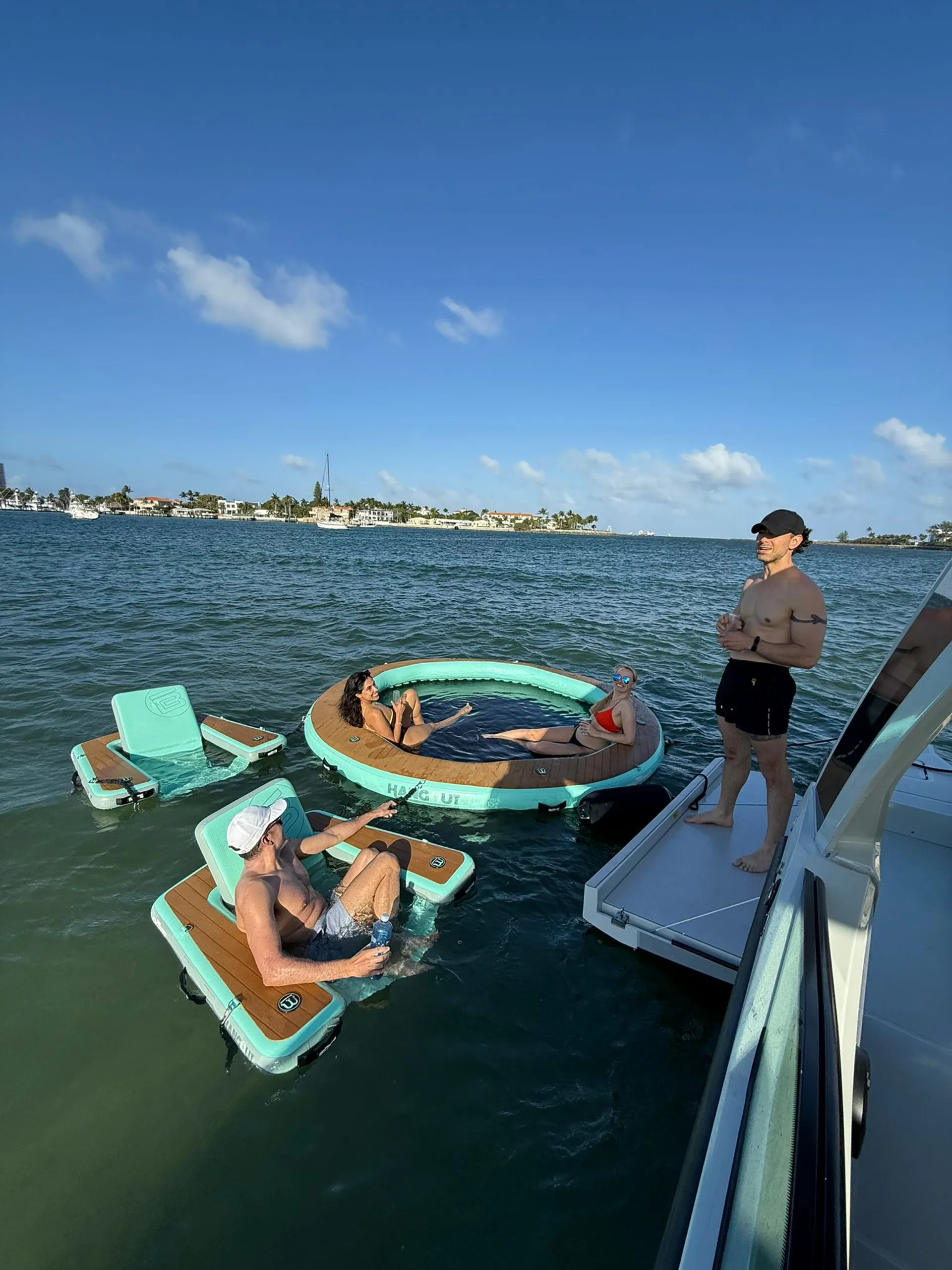Palm Beach Luxury Cruises