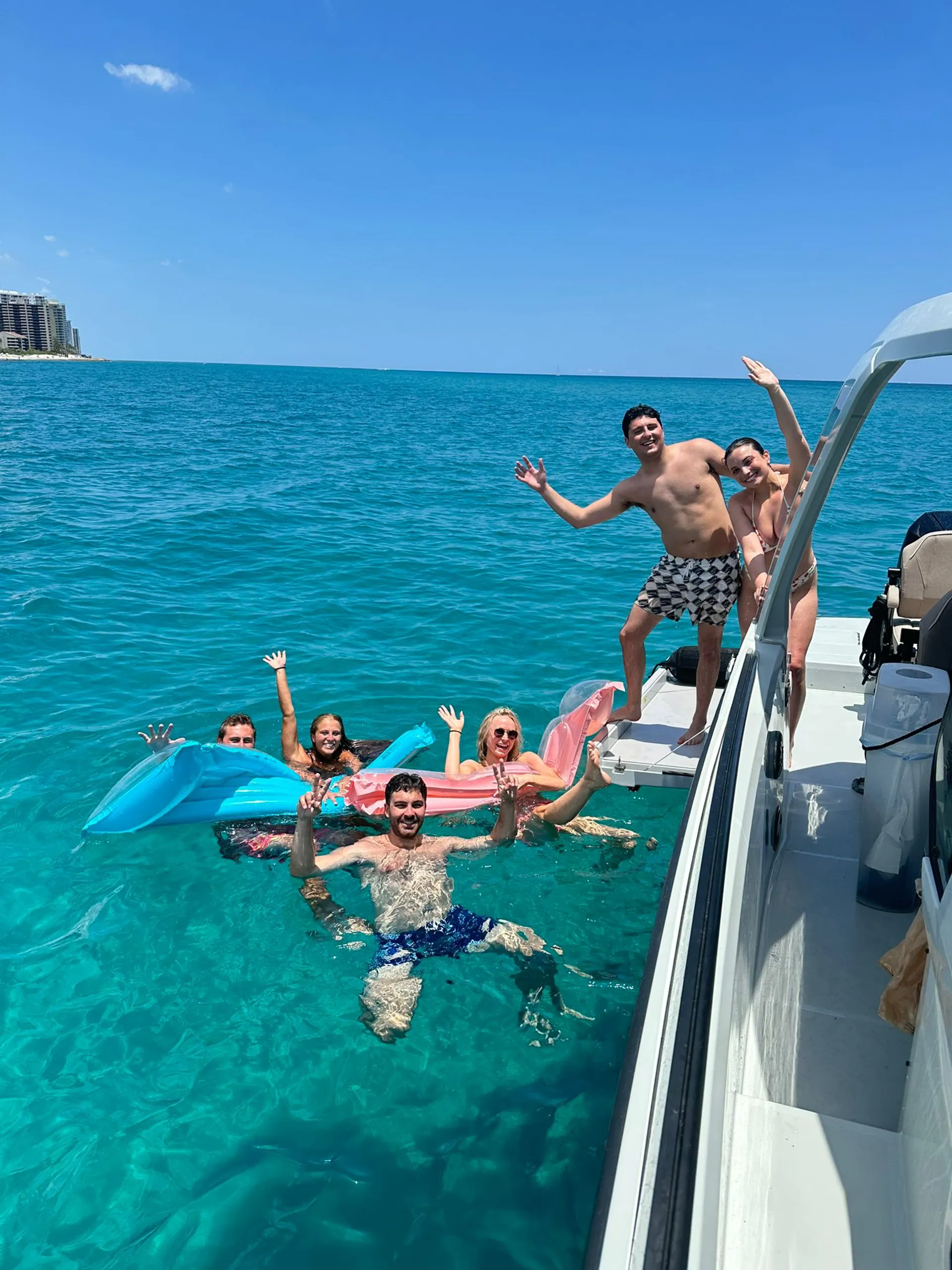Palm Beach Luxury Cruises