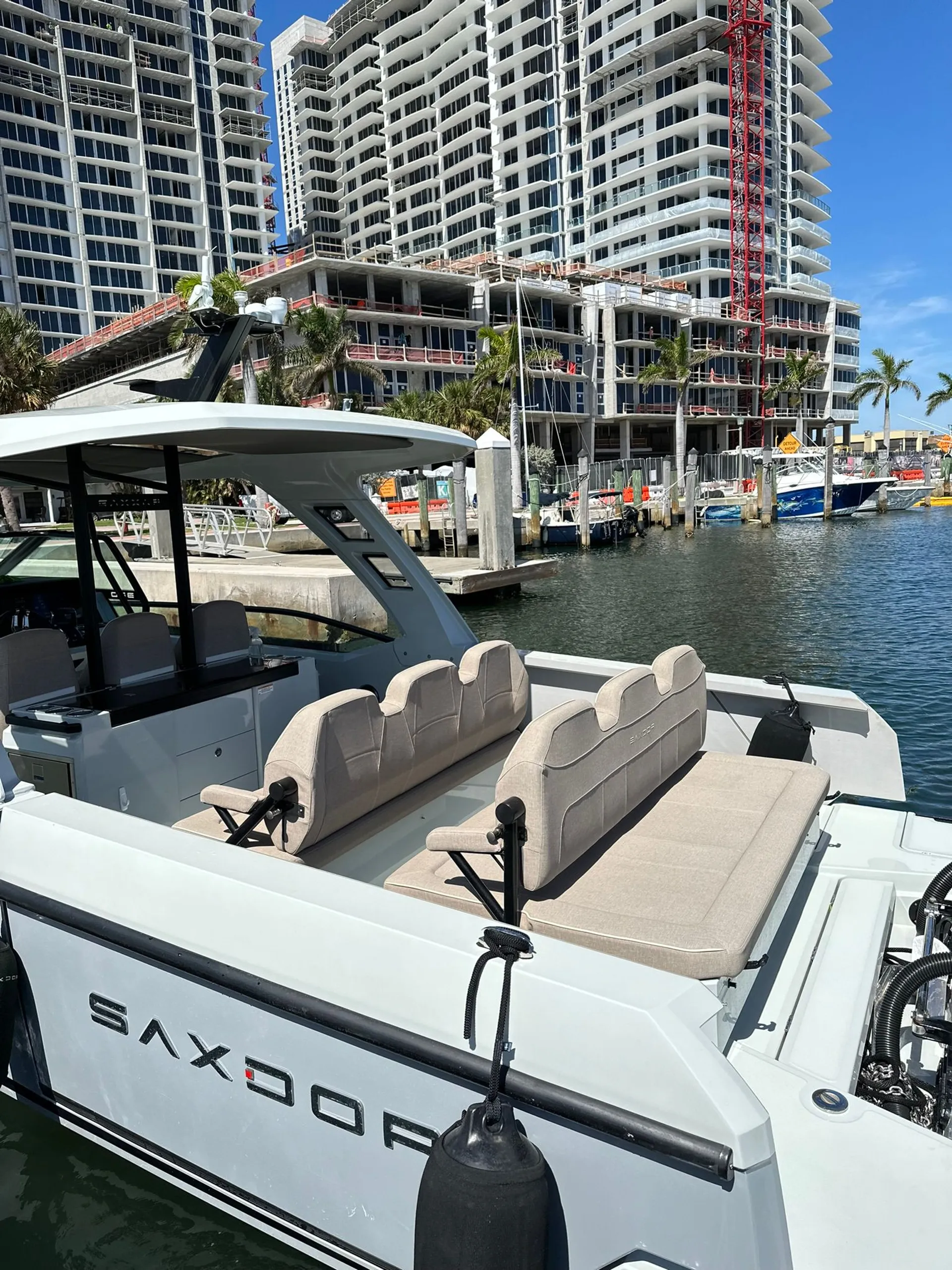 Palm Beach Luxury Cruises