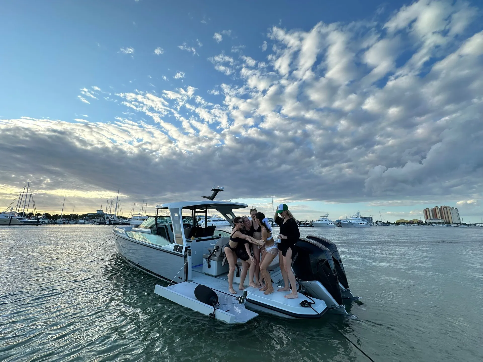 Palm Beach Luxury Cruises