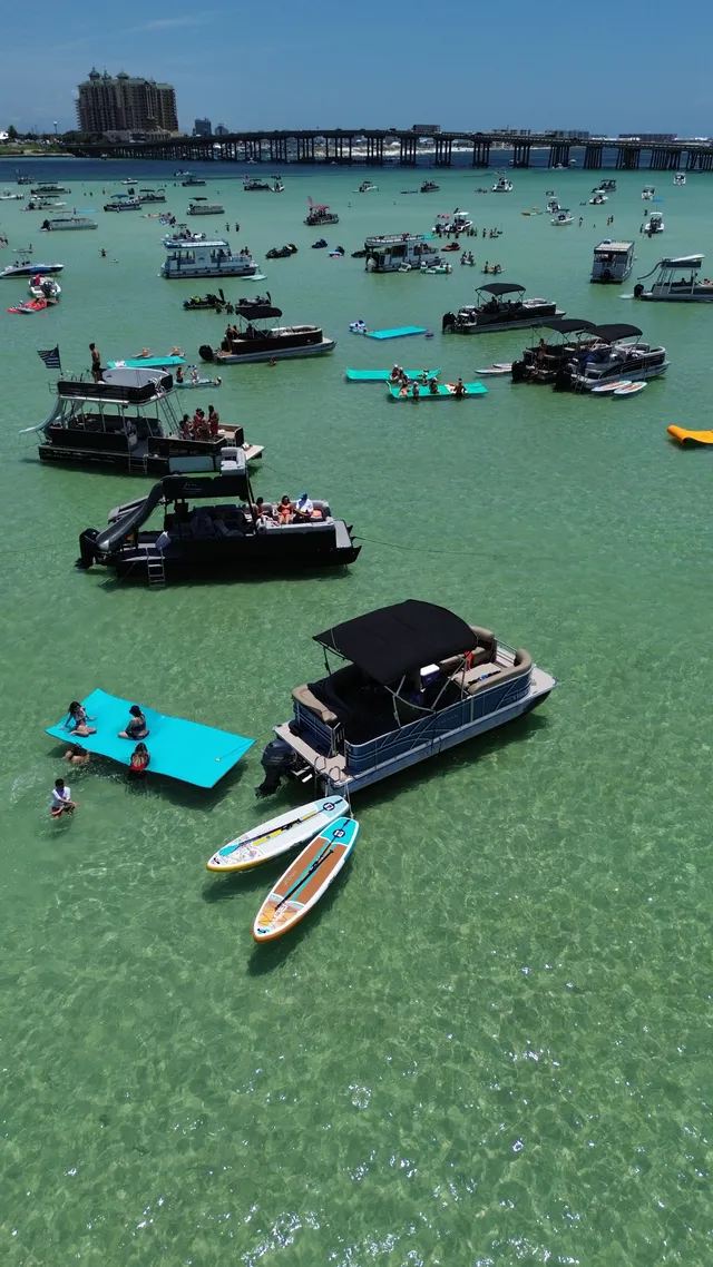 Rent a SYLVAN MARINE pontoon in Fort Walton Beach, FL near me