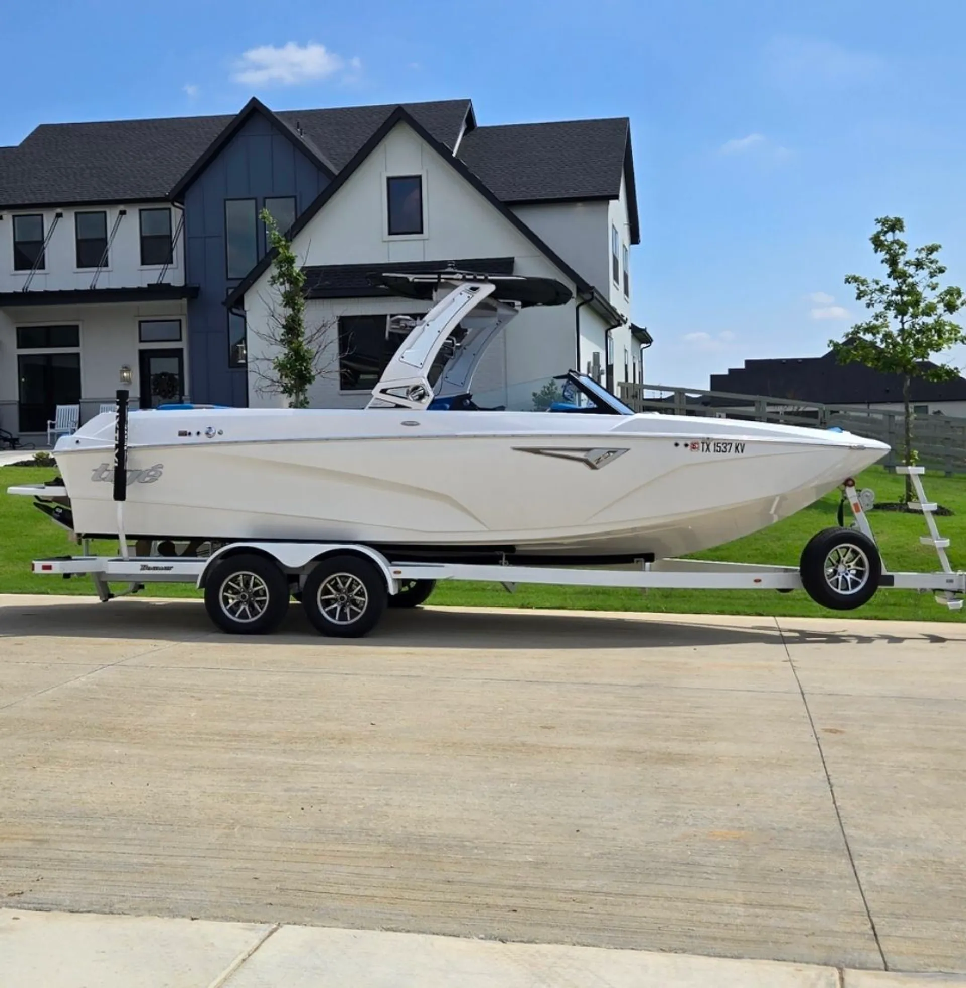 TIGE' BOATS Z3 in Little Elm, TX — photo 2