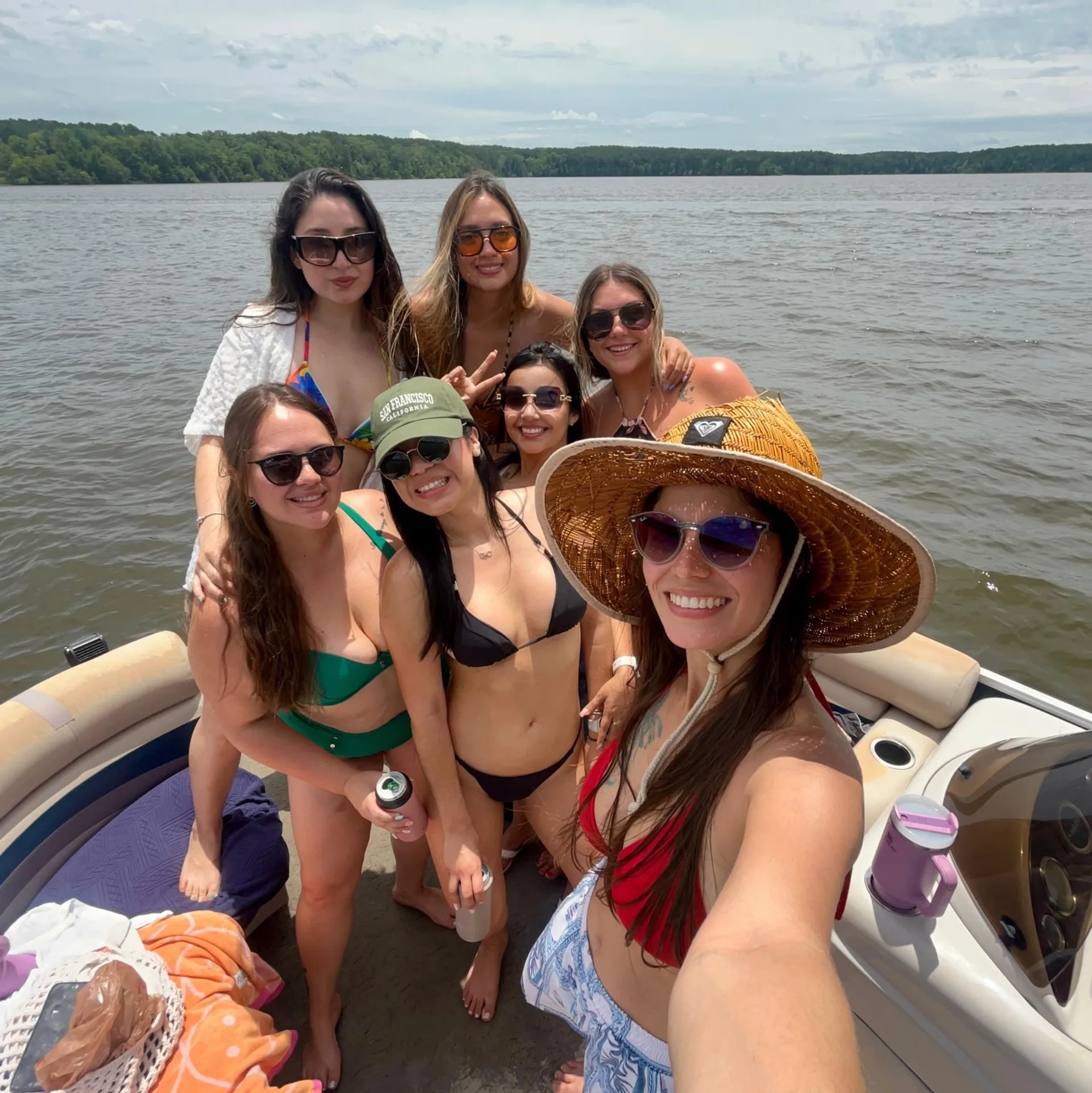 22' Blue Blessings Pontoon with grill. 