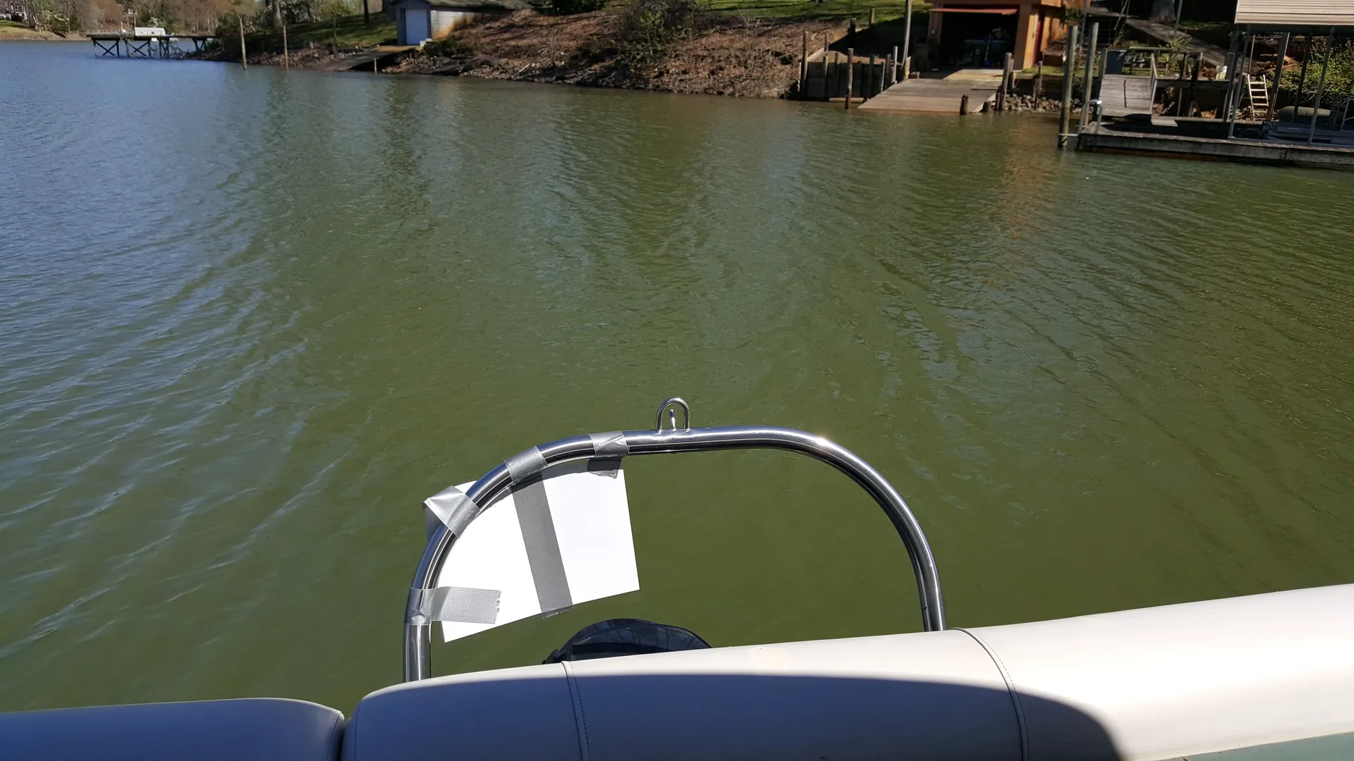 Fun-Filled 26ft Boat for Watersports, Fishing, and Group Outings