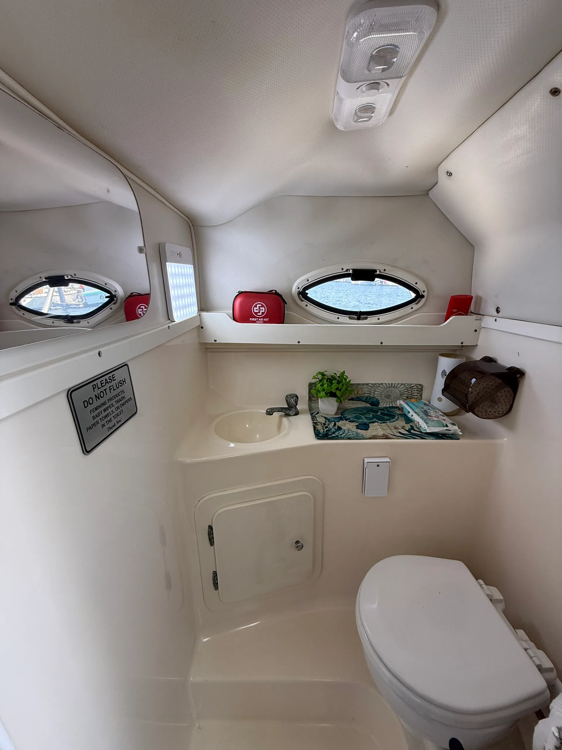 SPORT-CRAFT BOATS 272 SPORTFISH in Long Beach, CA — photo 8