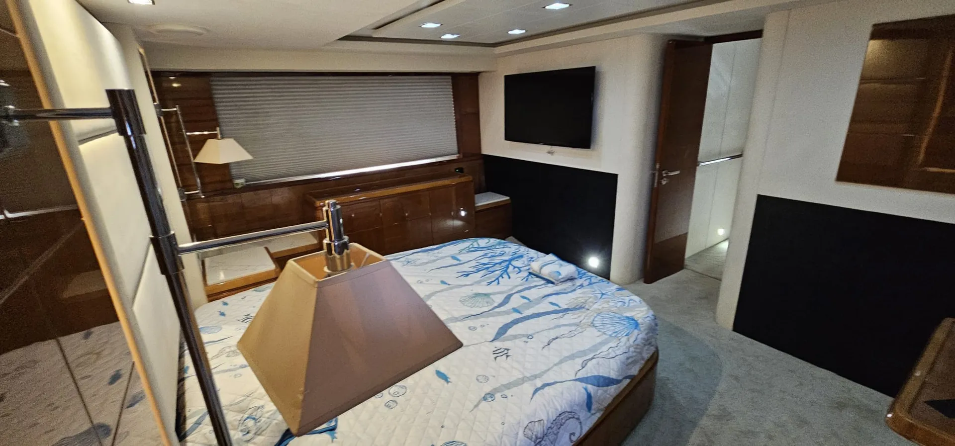 💥2 FREE JETSKI💥Luxurious 80ft Azimuth in Miami with Floating Pool.💥