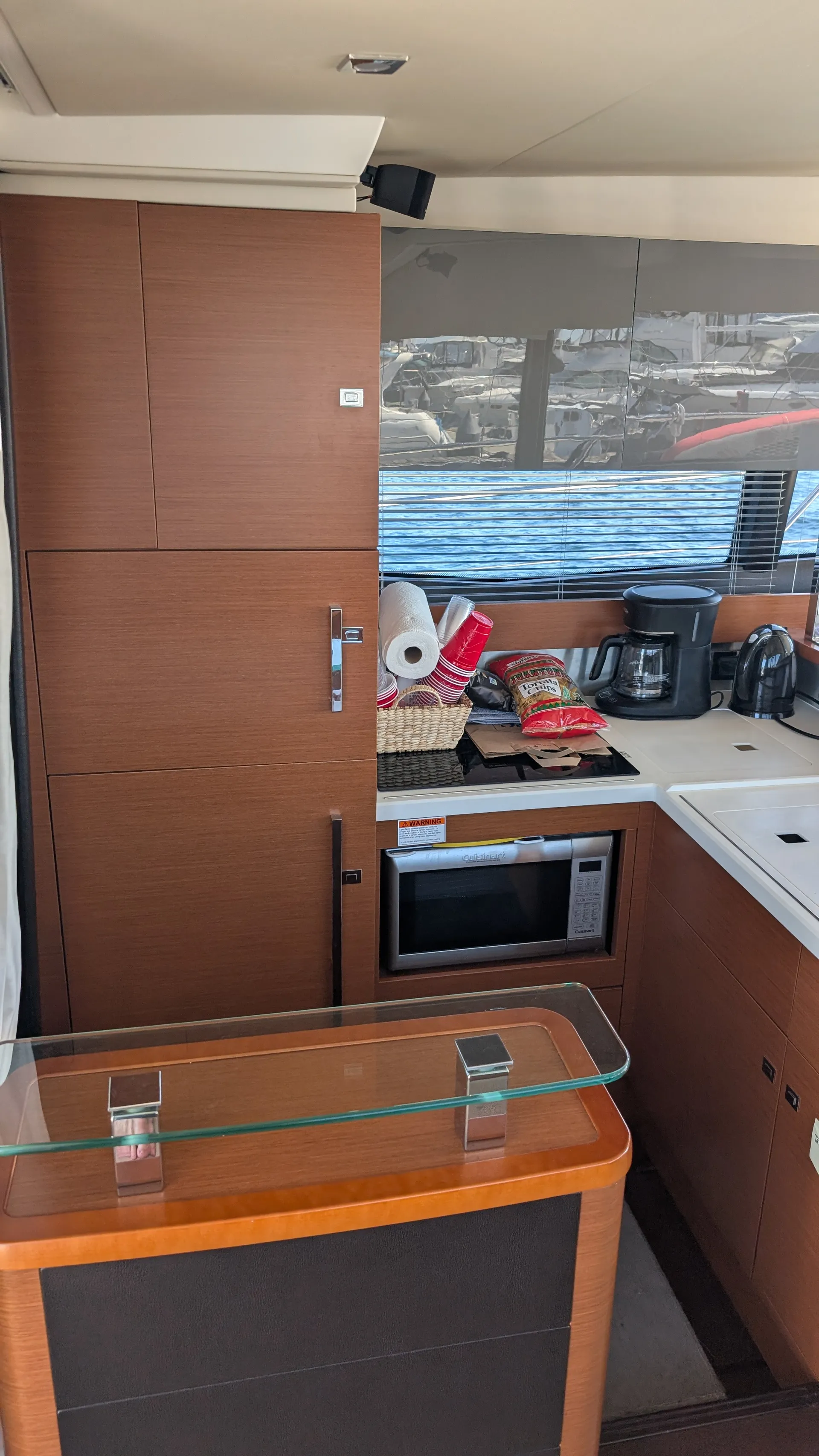 Professionally Captained 50' Yacht. Kirkland and Seattle Available