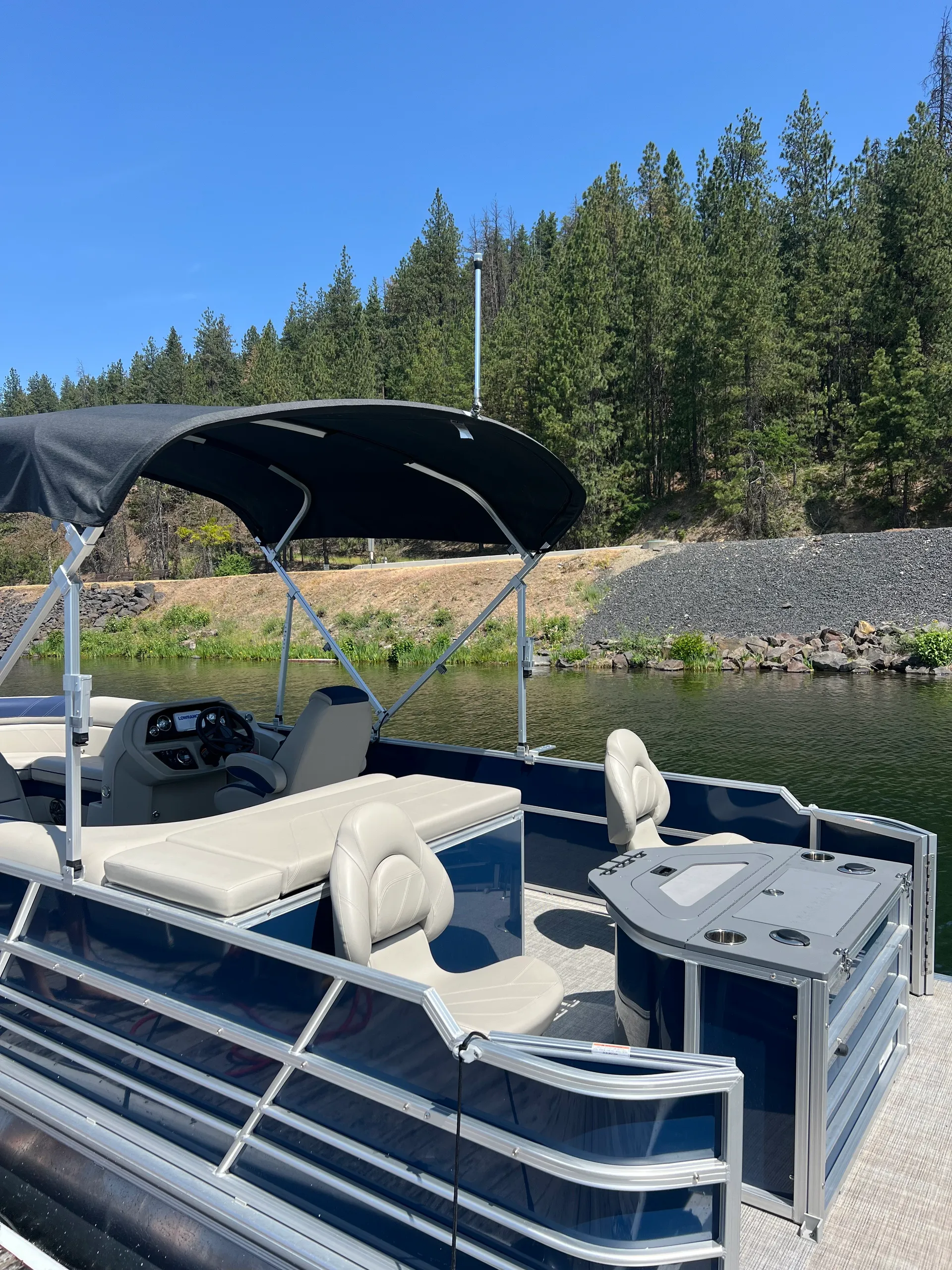 2023 Berkshire Tritoon.