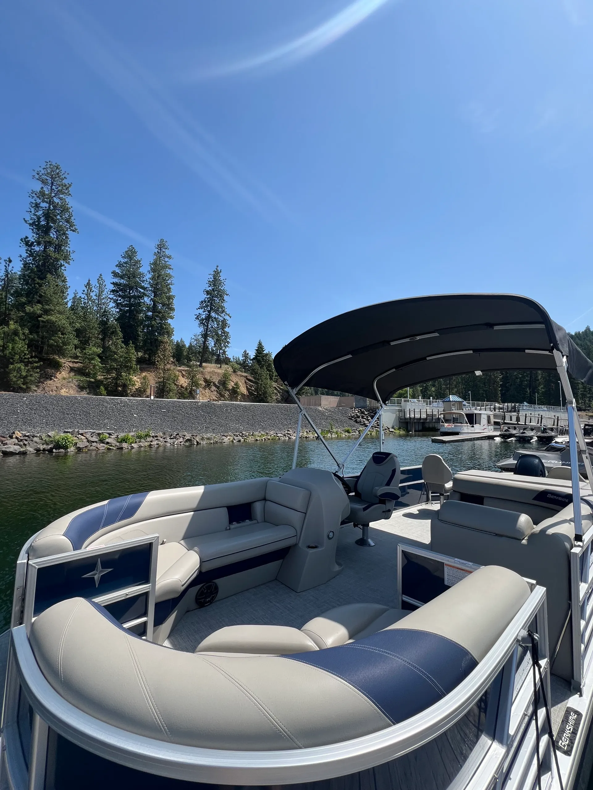 2023 Berkshire Tritoon.