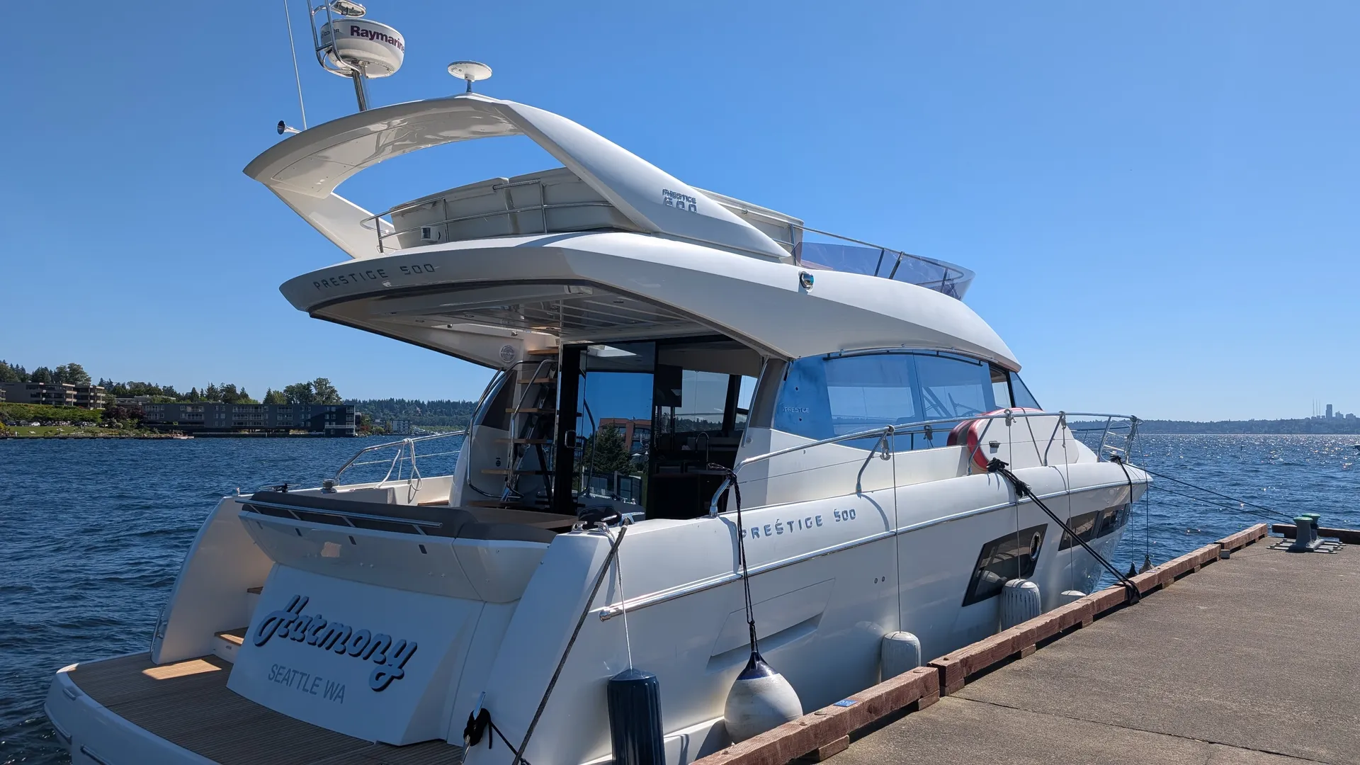Professionally Captained 50' Yacht. Kirkland and Seattle Available