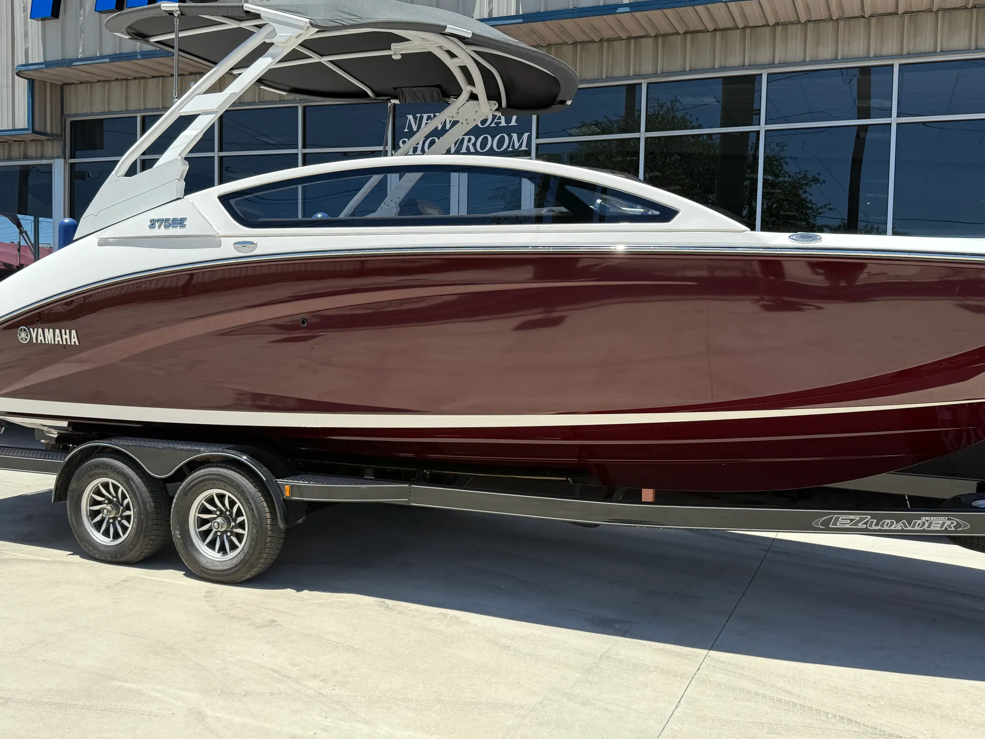 Cruise Lake Lewisville in Style!