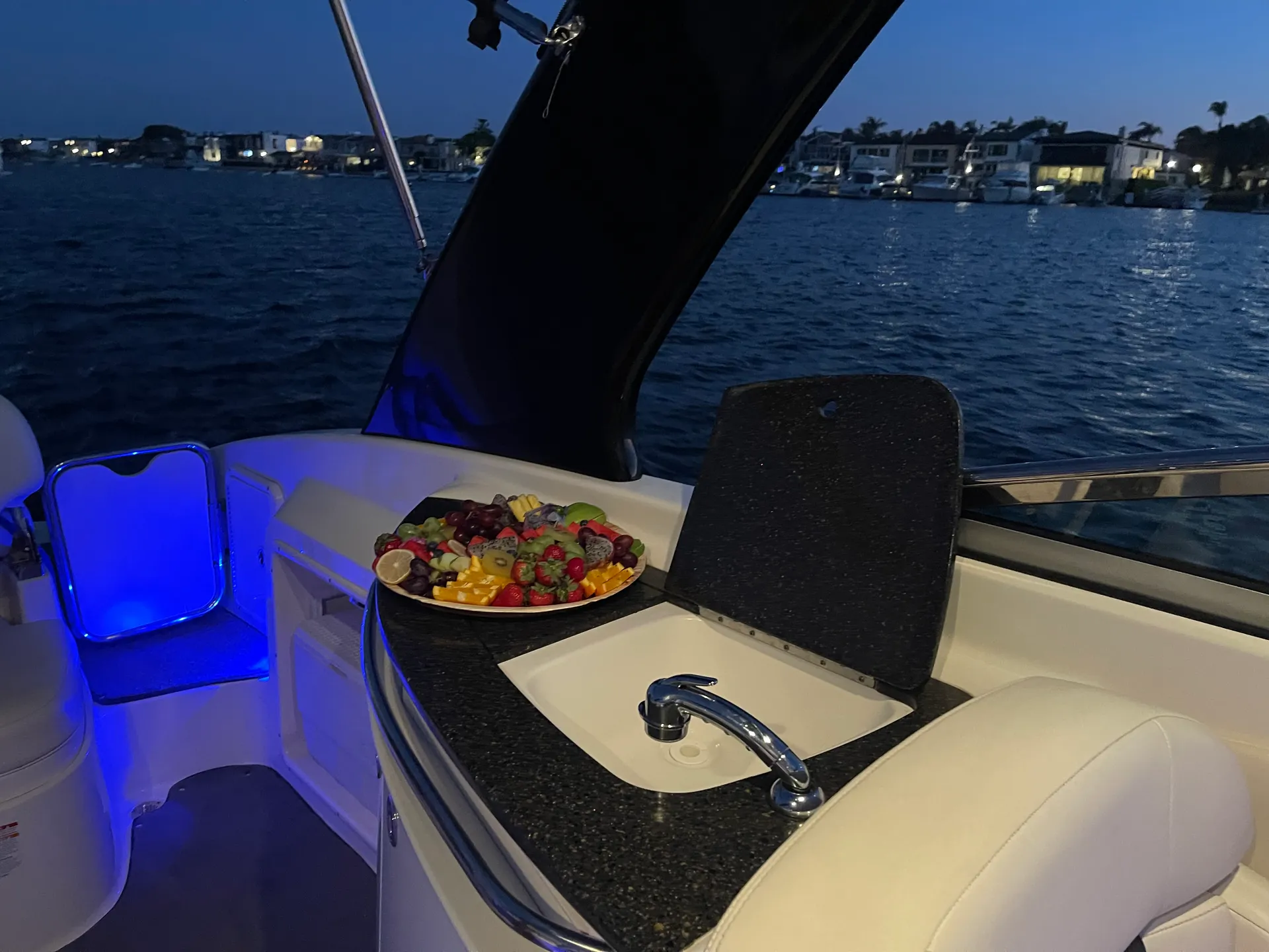 GET 1HR FREE! Eye Catching Chaparrel Ssx Yacht Certified⚓️Long Beach  