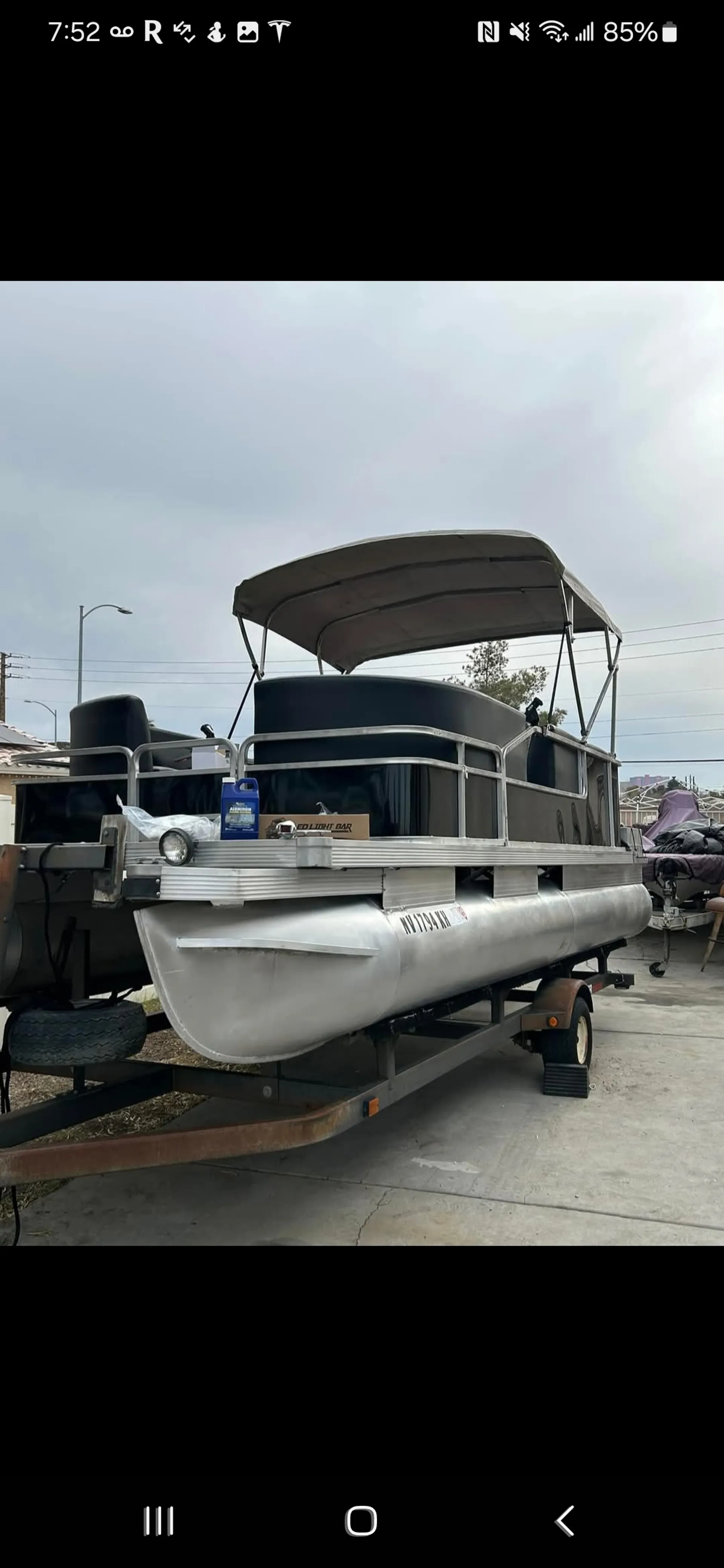Upgraded bass buggy pontoon