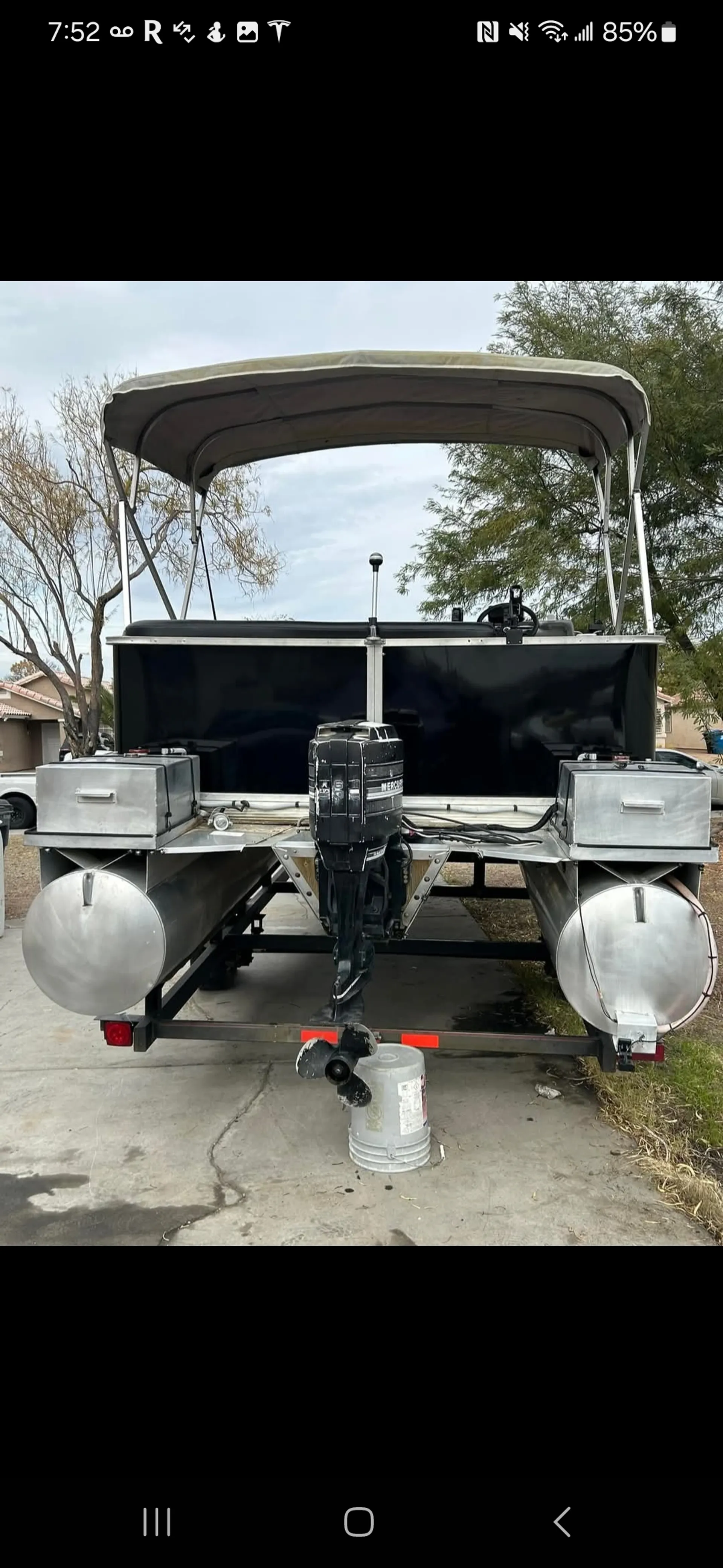 Upgraded bass buggy pontoon