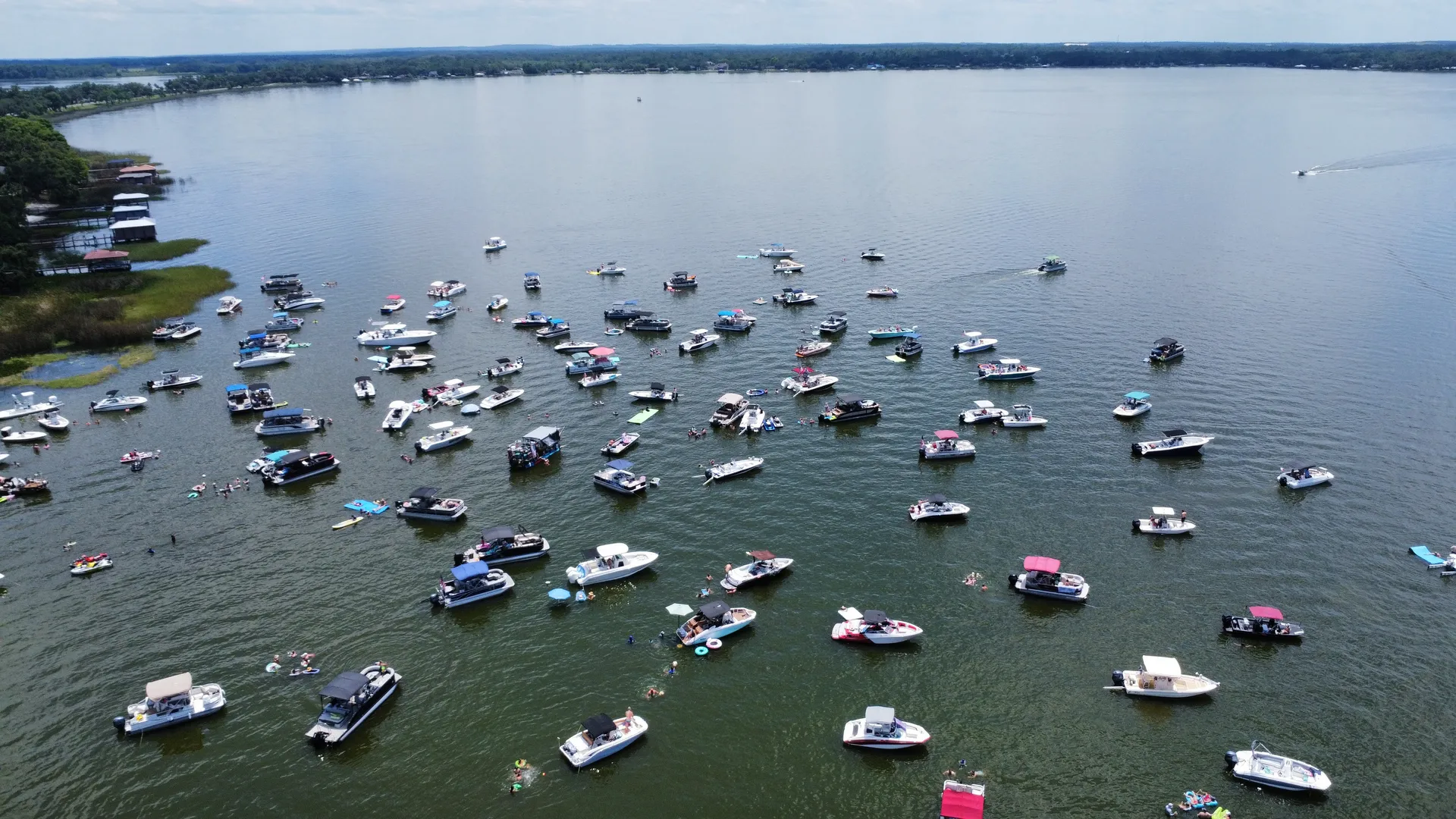 TIDEWATER BOATS 2500 BAY W/250HP in Tavares, FL — photo 6