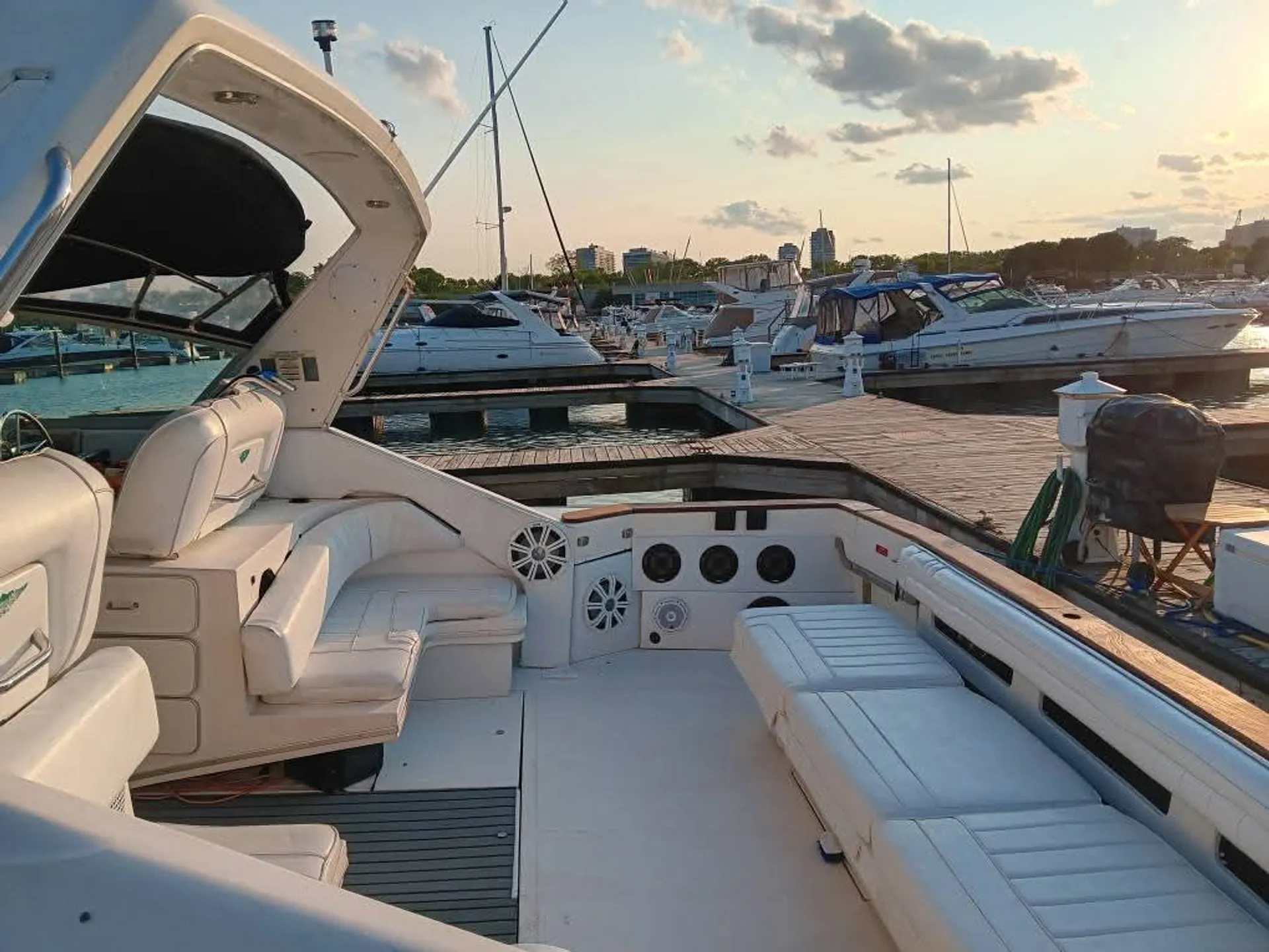 SEA RAY BOATS EC in Chicago, IL — photo 3