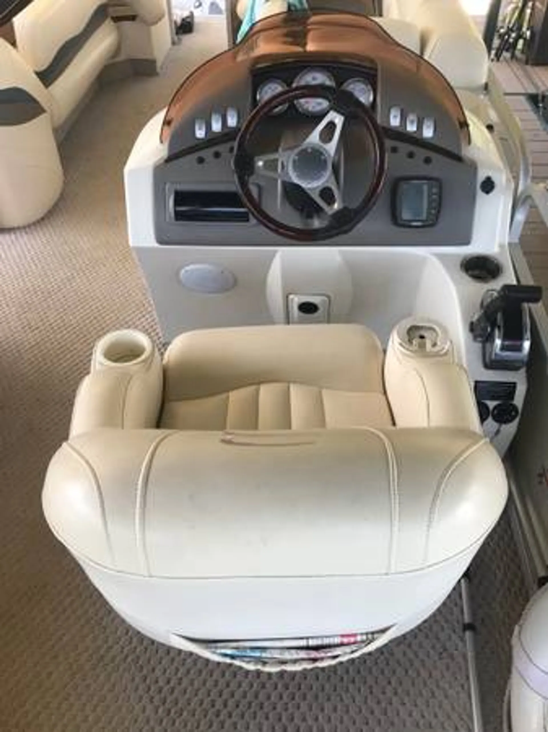 Comfortable Family, Fishing, and Fun Boat