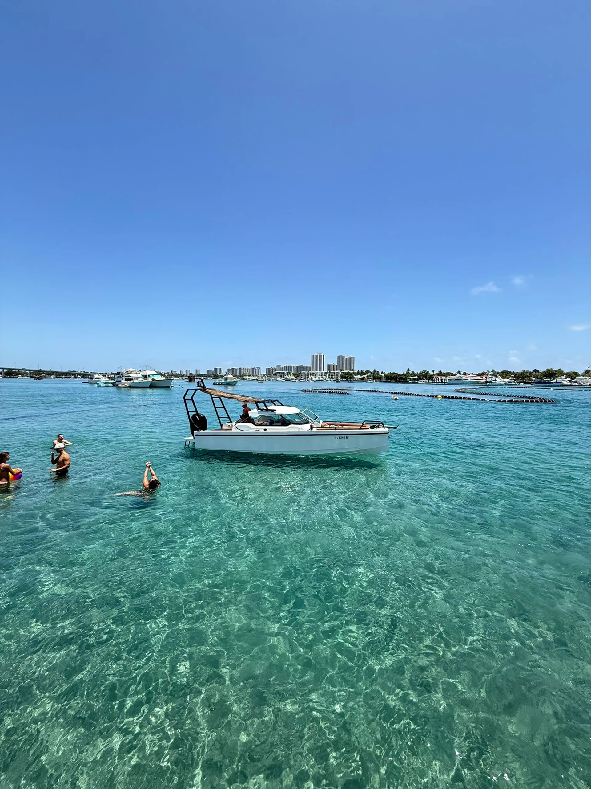 Palm Beach Luxury Day Boat Cruises