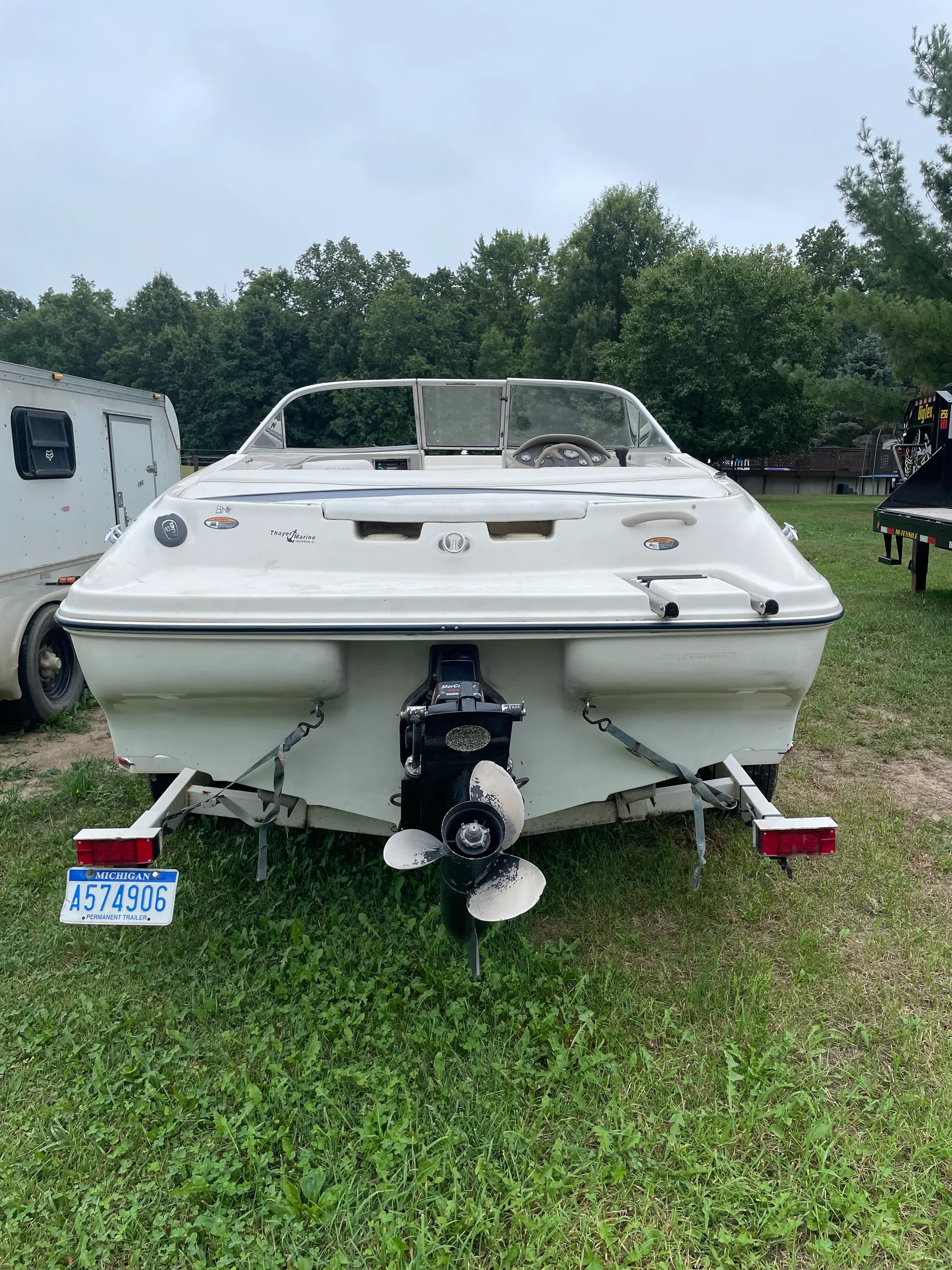 BAYLINER 184 CAPRI W/125HP W/TRAILER in Fowlerville, MI — photo 4