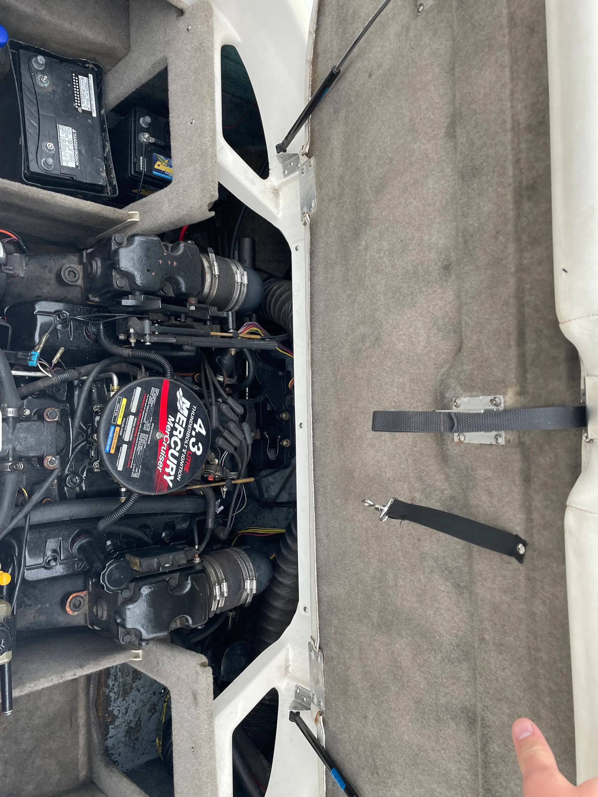 BAYLINER 184 CAPRI W/125HP W/TRAILER in Fowlerville, MI — photo 5