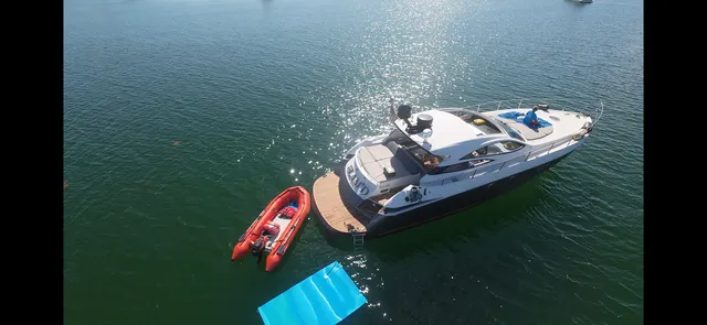 Rent a Pershing motor yacht in Miami, FL near me