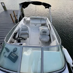 2006 chaparral boat with cabin and toilet  boat photo