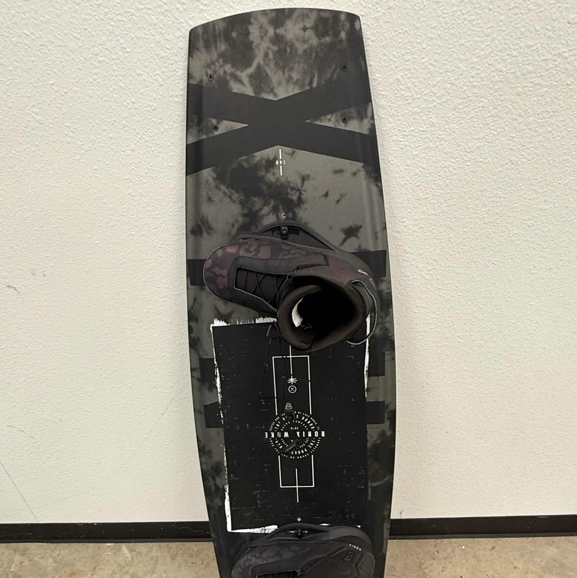 2021 Monterey M-225 Ski/Leisure Boat (Lake Grapevine/Lewisville)