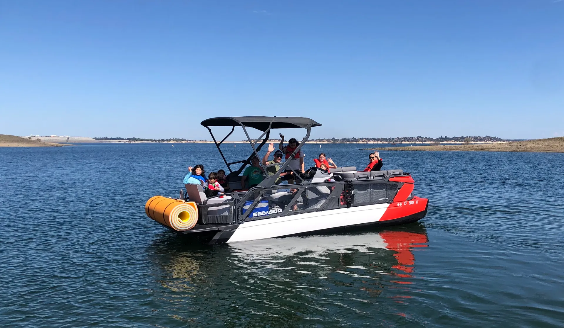 Cruise, Chill, or Thrill– SeaDoo Switch 21’- Enjoy w/ family+friends 