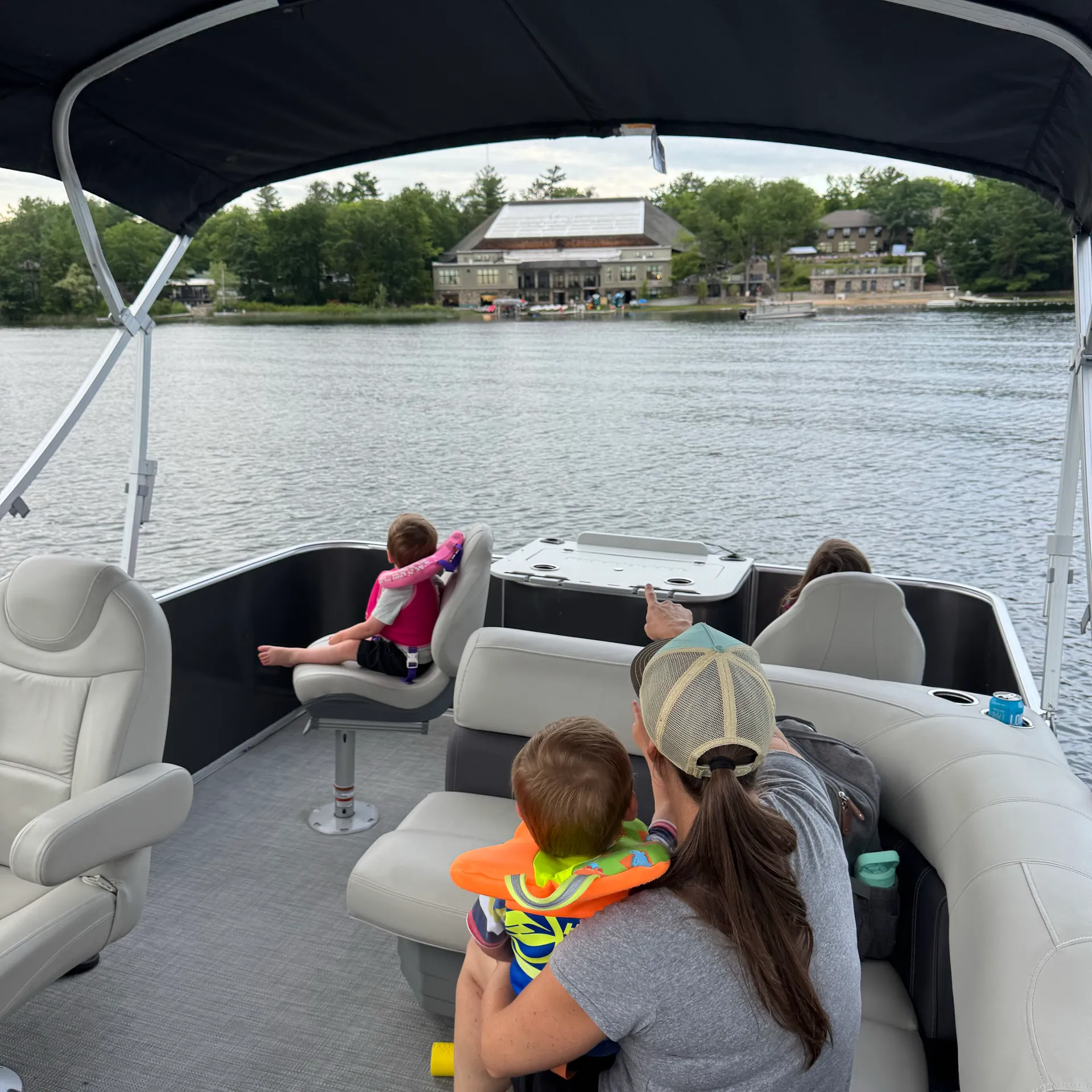 SYLVAN MARINE 8522 MIRAGE PARTY FISH in Interlochen, MI — photo 7