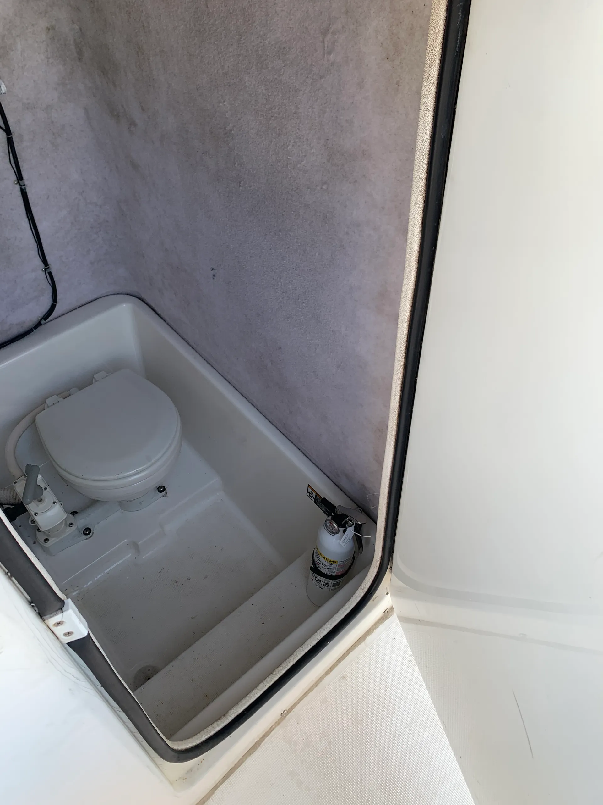 Coastal Adventures aboard the 2420 Robalo CC KindaMine