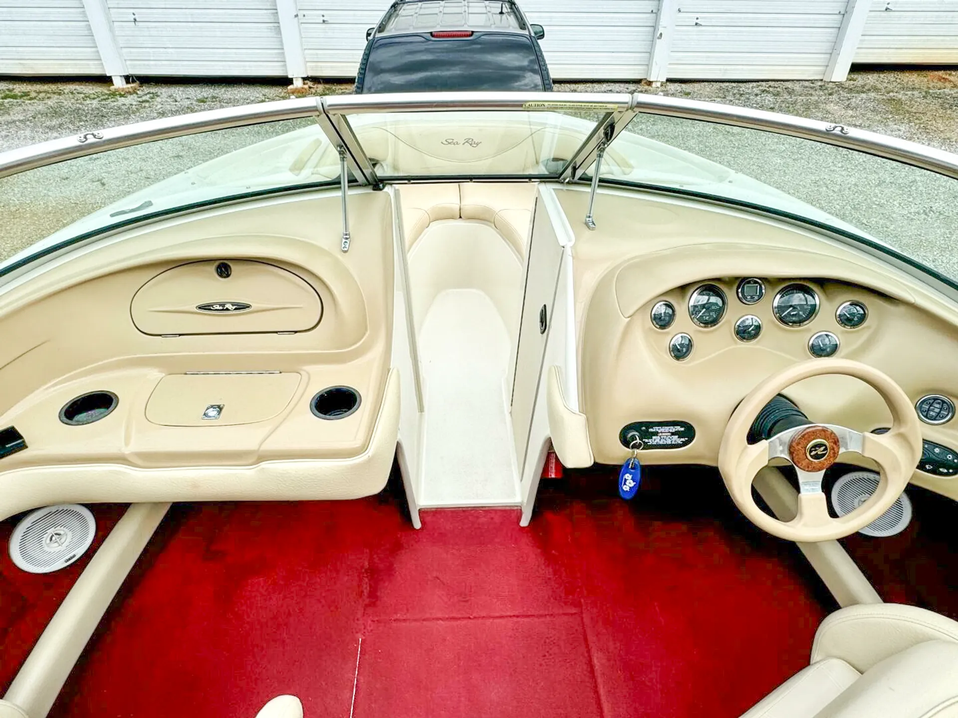 🌅 Sunset-Ready 21' Sea Ray — Bluetooth, Bimini, Cruising + Tubing Add