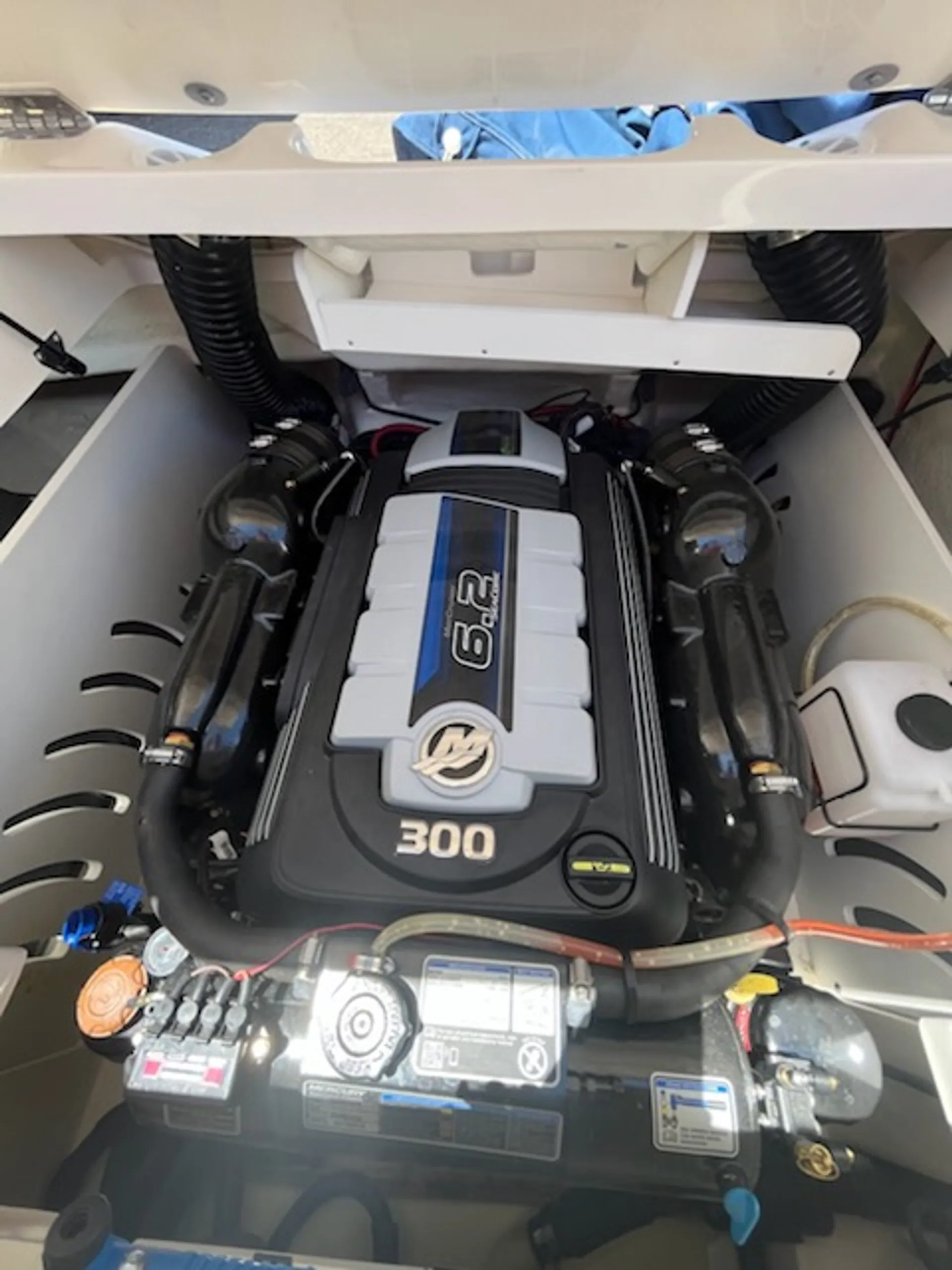 SEA RAY BOATS SPX 230 in Peoria, AZ — photo 9