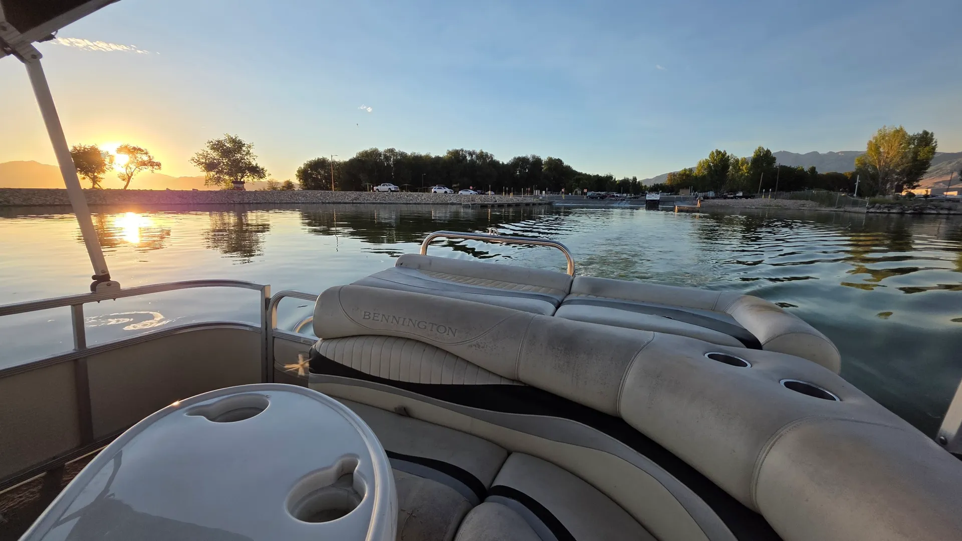 Comfortable Family, Fishing, and Fun Boat