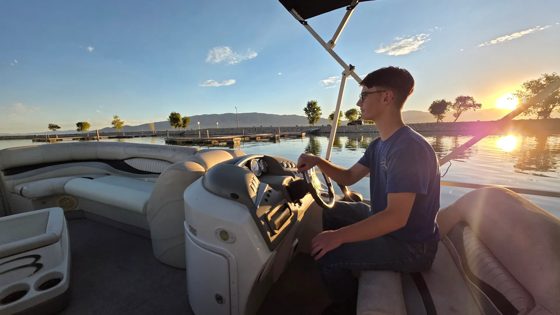 Comfortable Family, Fishing, and Fun Boat