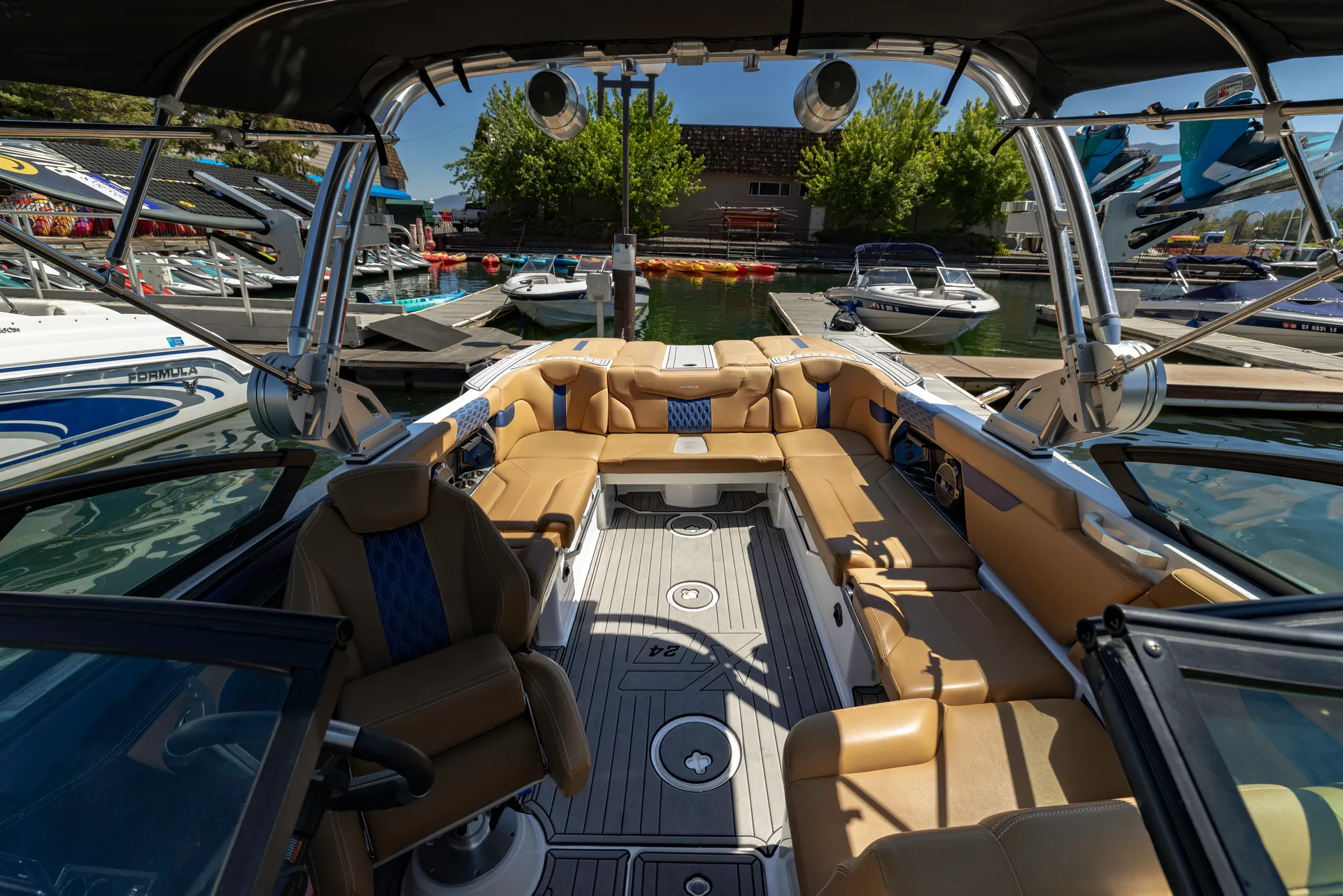 Mastercraft xt24 in South Lake Tahoe, CA — photo 5