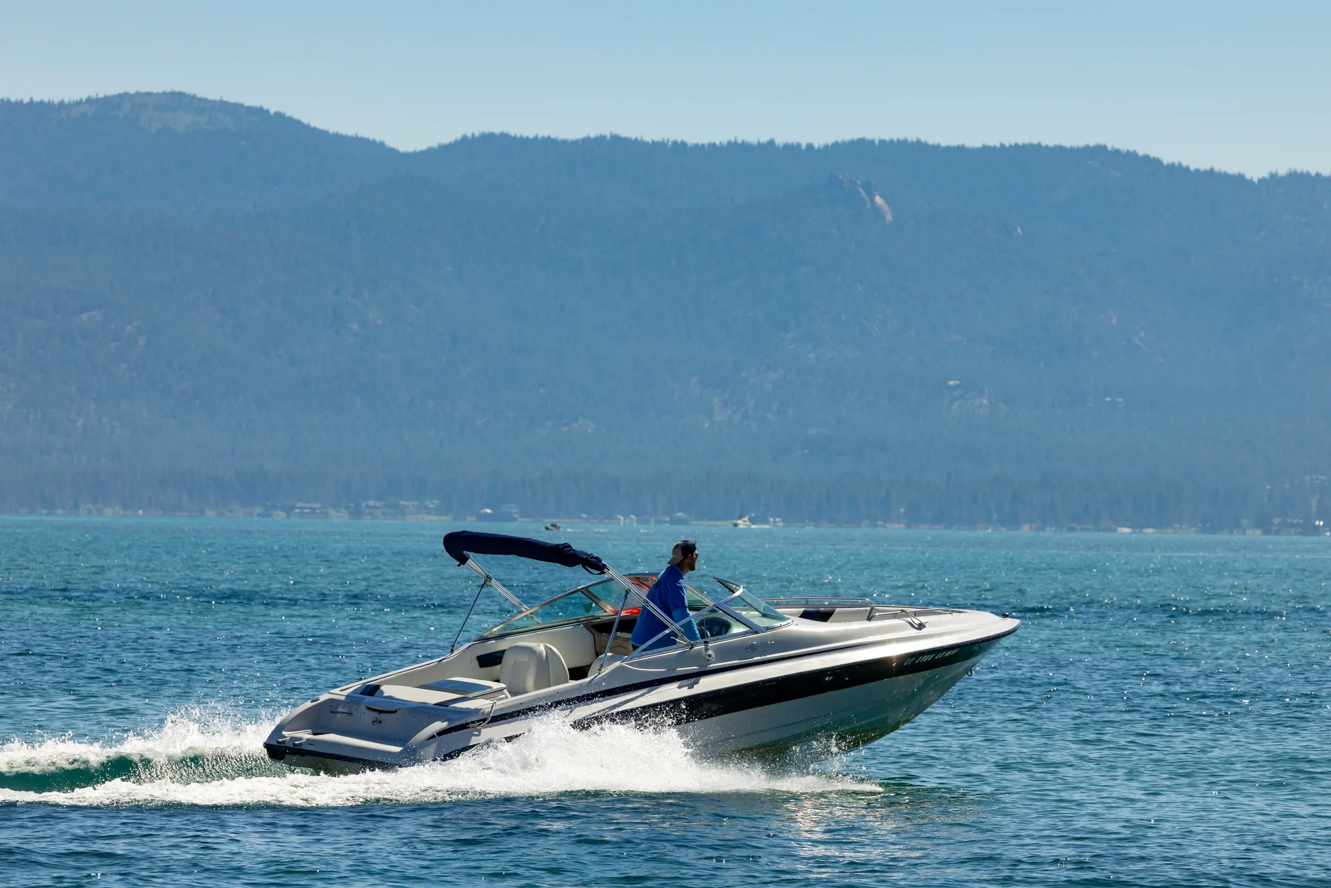 Reinell 220 in South Lake Tahoe, CA — photo 7