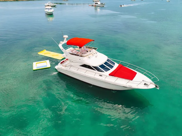 Rent a Sea Ray Boats flybridge in Miami, FL near me