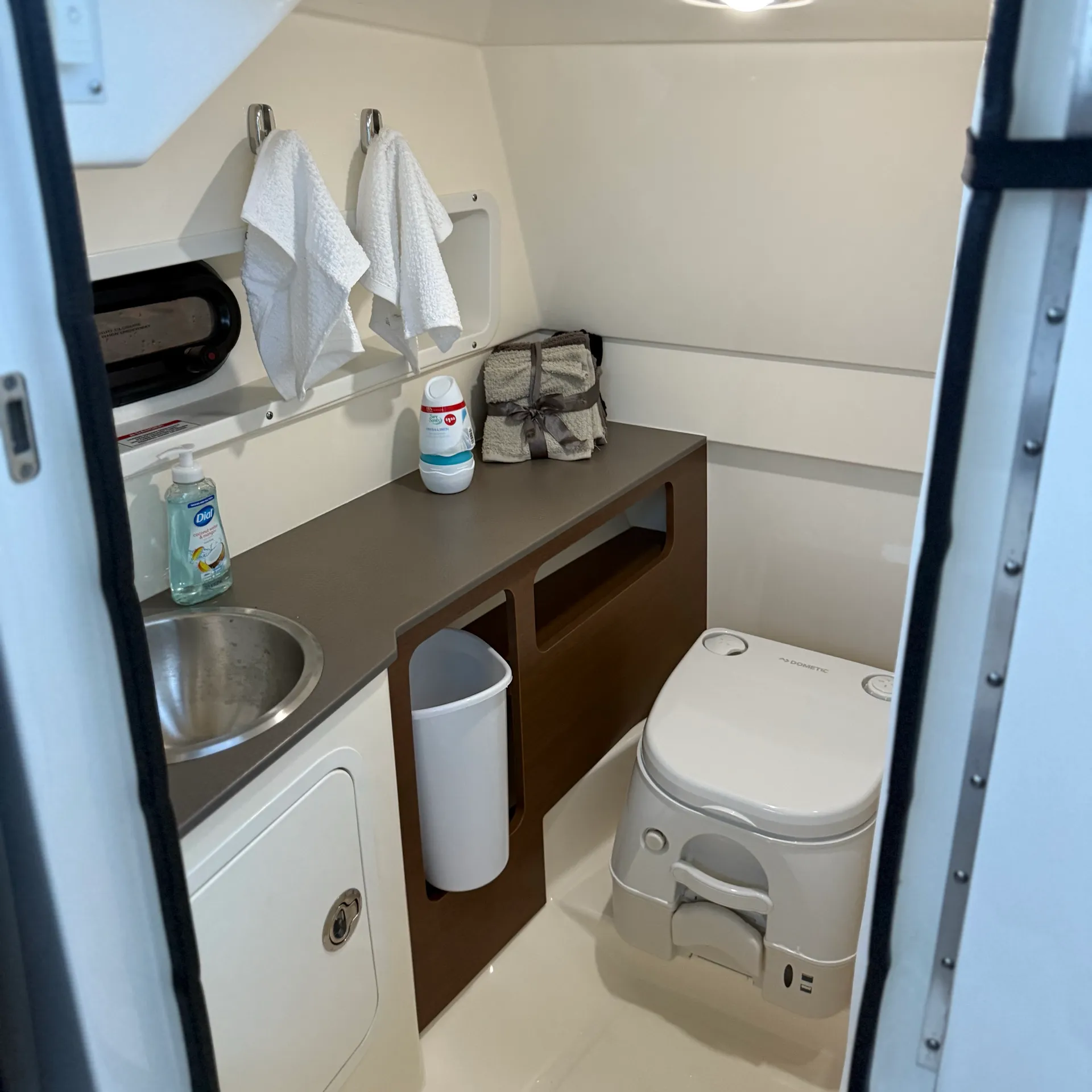 LUXURY MIAMI BOAT EXPERIENCE 🌴 -
🎉FREE HOUR ❗️NO HIDDEN FEES ❗️