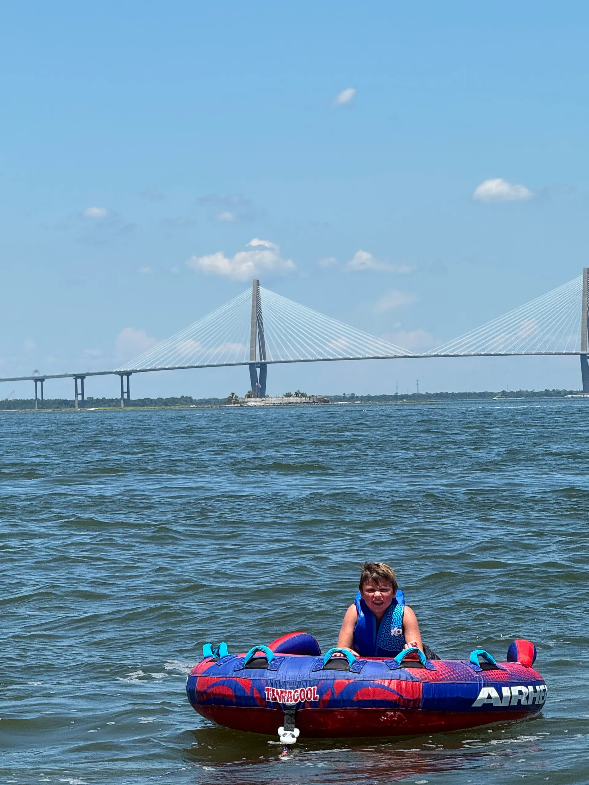 Brand New Beautiful Tritoon, for Partying, Tubing, fishing or relaxing