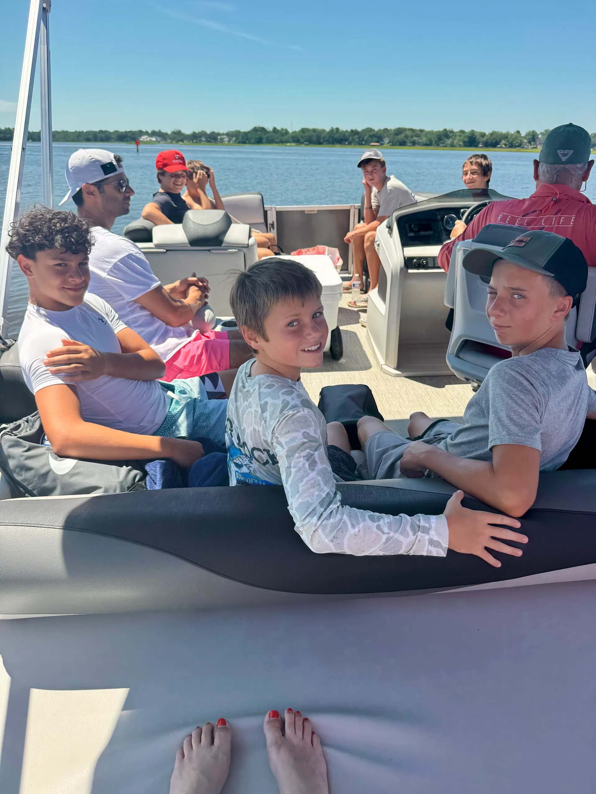 Brand New Beautiful Tritoon, for Partying, Tubing, fishing or relaxing