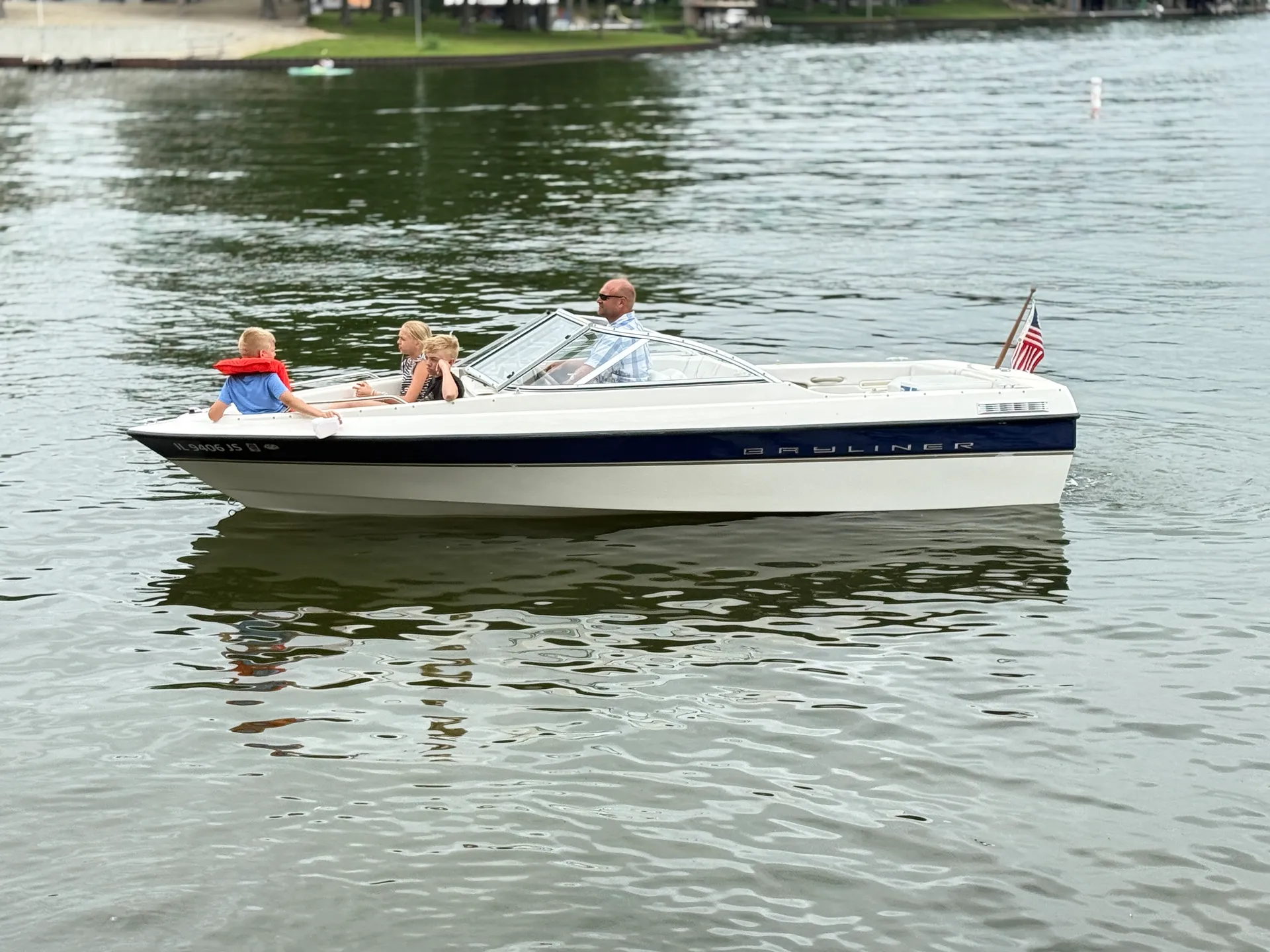 BAYLINER 1950 CLASSIC  in Watson, IL — photo 3