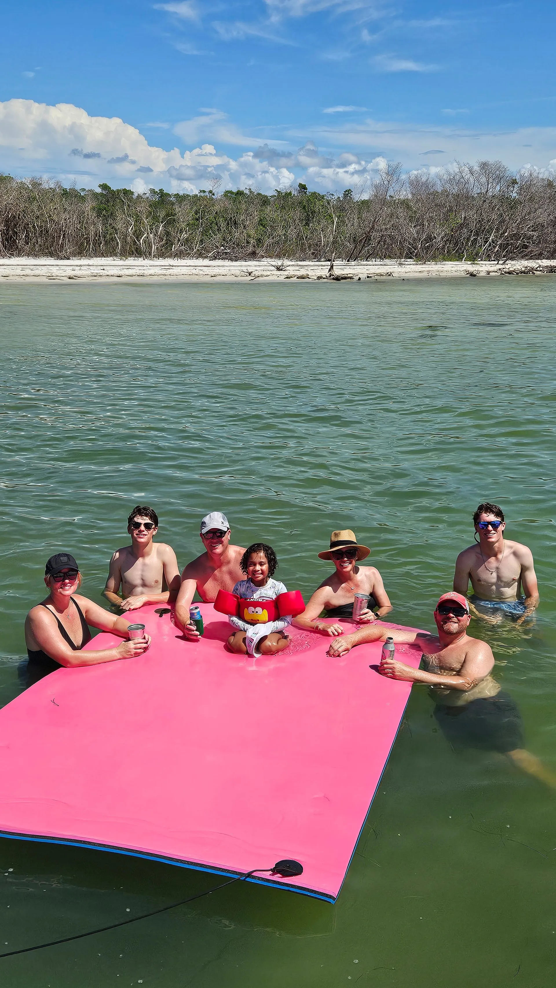 Heaven On The Gulf  - Sleek 40' Searay Sundancer! 