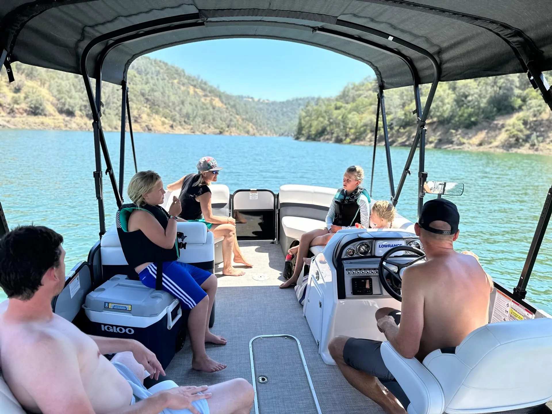 SOUTH BAY PONTOONS S224UL 2.75 TRITOON in Granite Bay, CA — photo 5