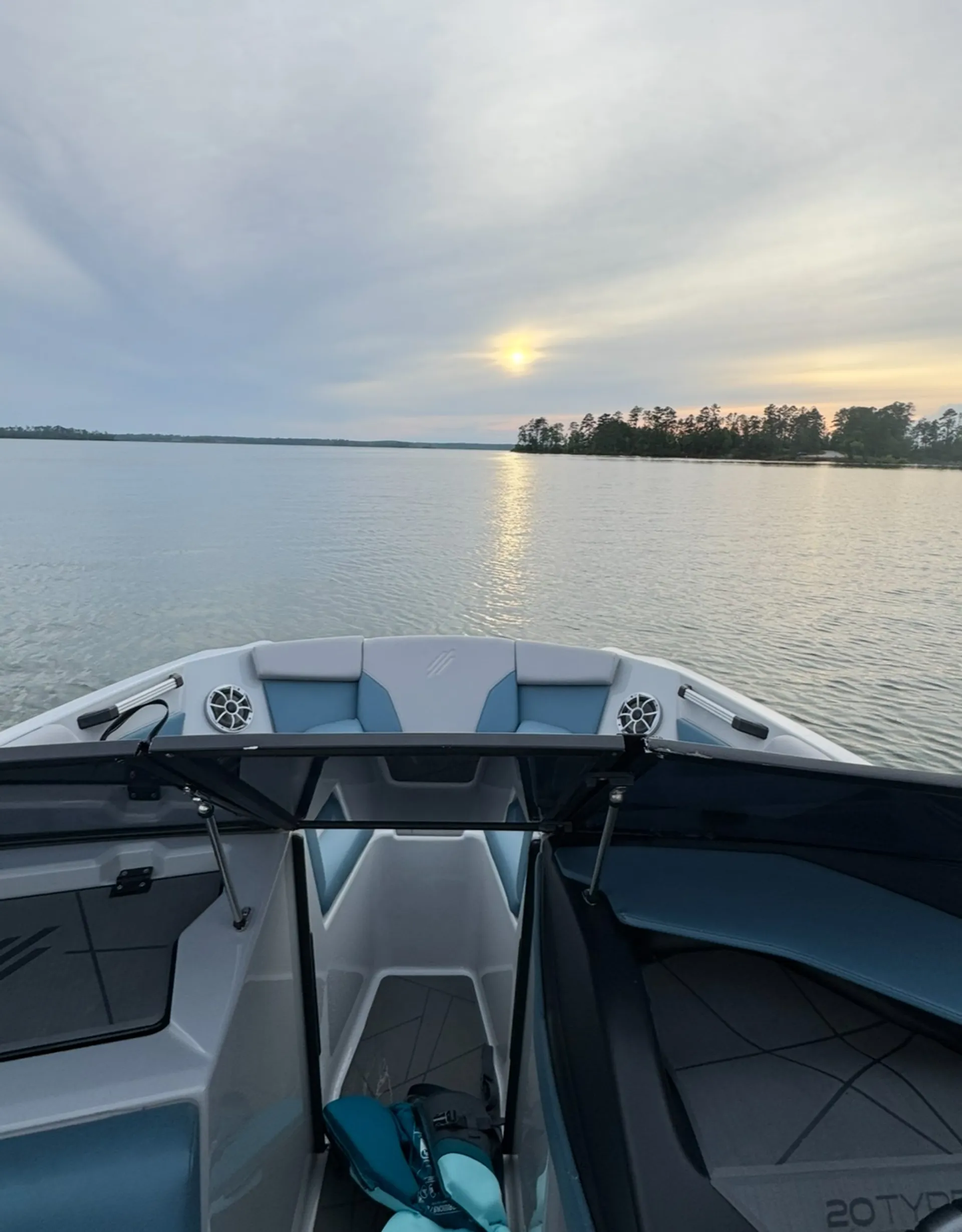 ATX Surf Boat / Cruising Boat