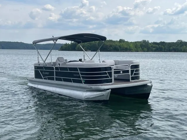 Rent a GODFREY MARINE pontoon in Lexington, SC near me