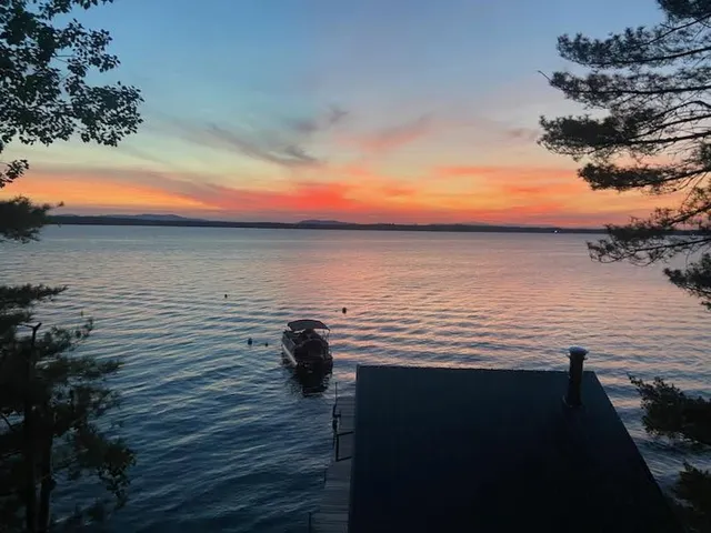 Rent a GODFREY MARINE pontoon in Ladson, SC near me