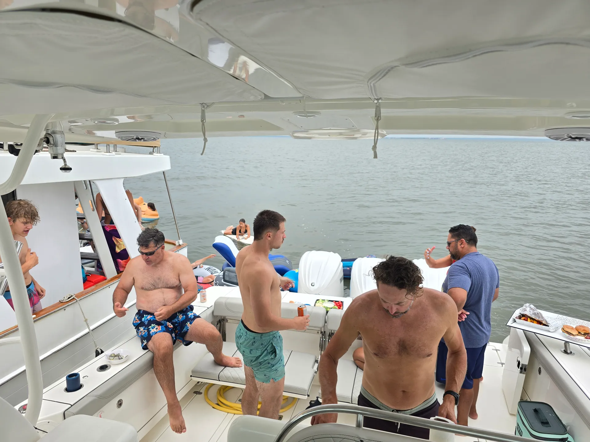 Inshore fishing yacht 