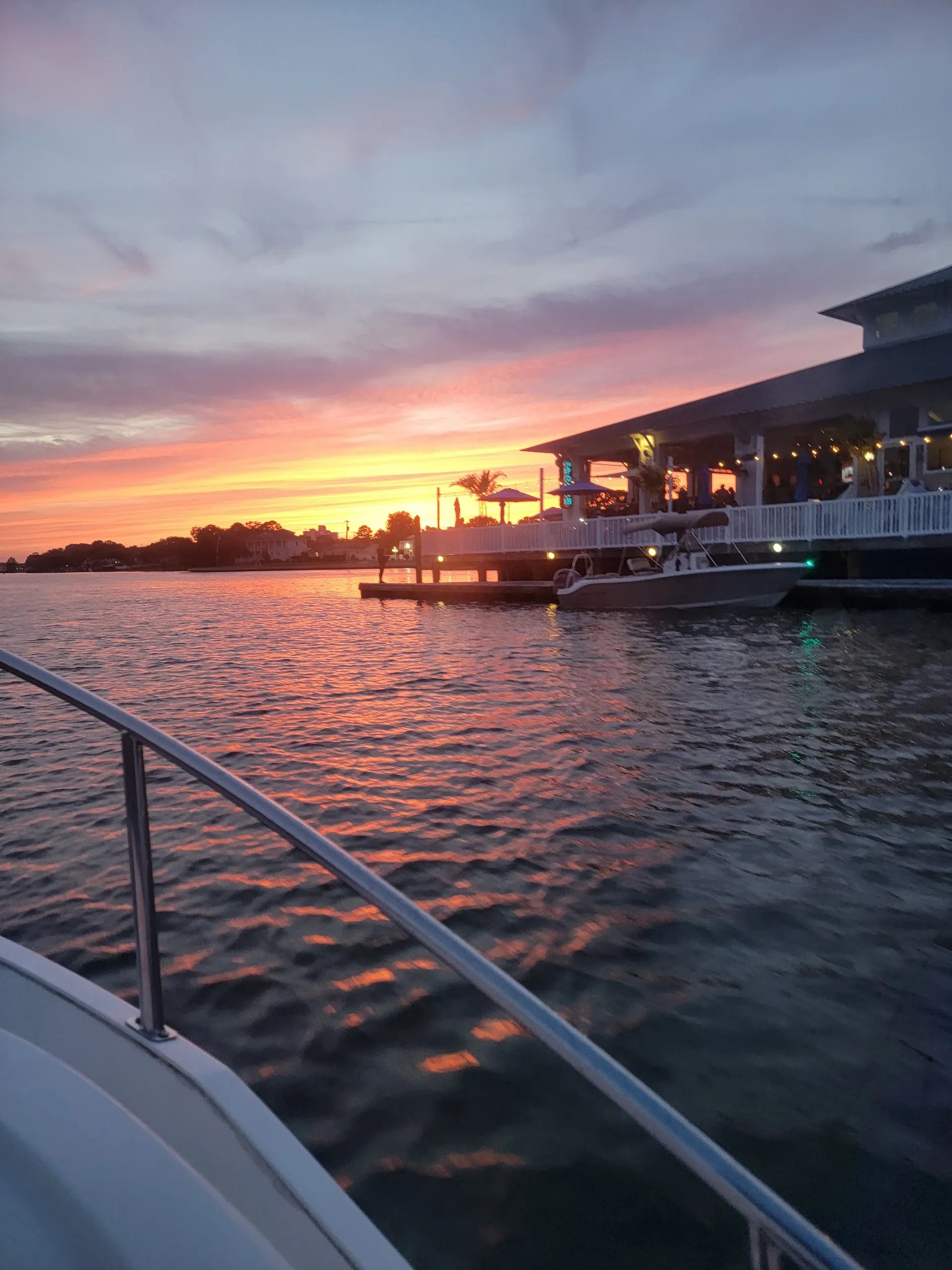 Sea Ray Boats 360 Sundancer in Virginia Beach, VA — photo 9
