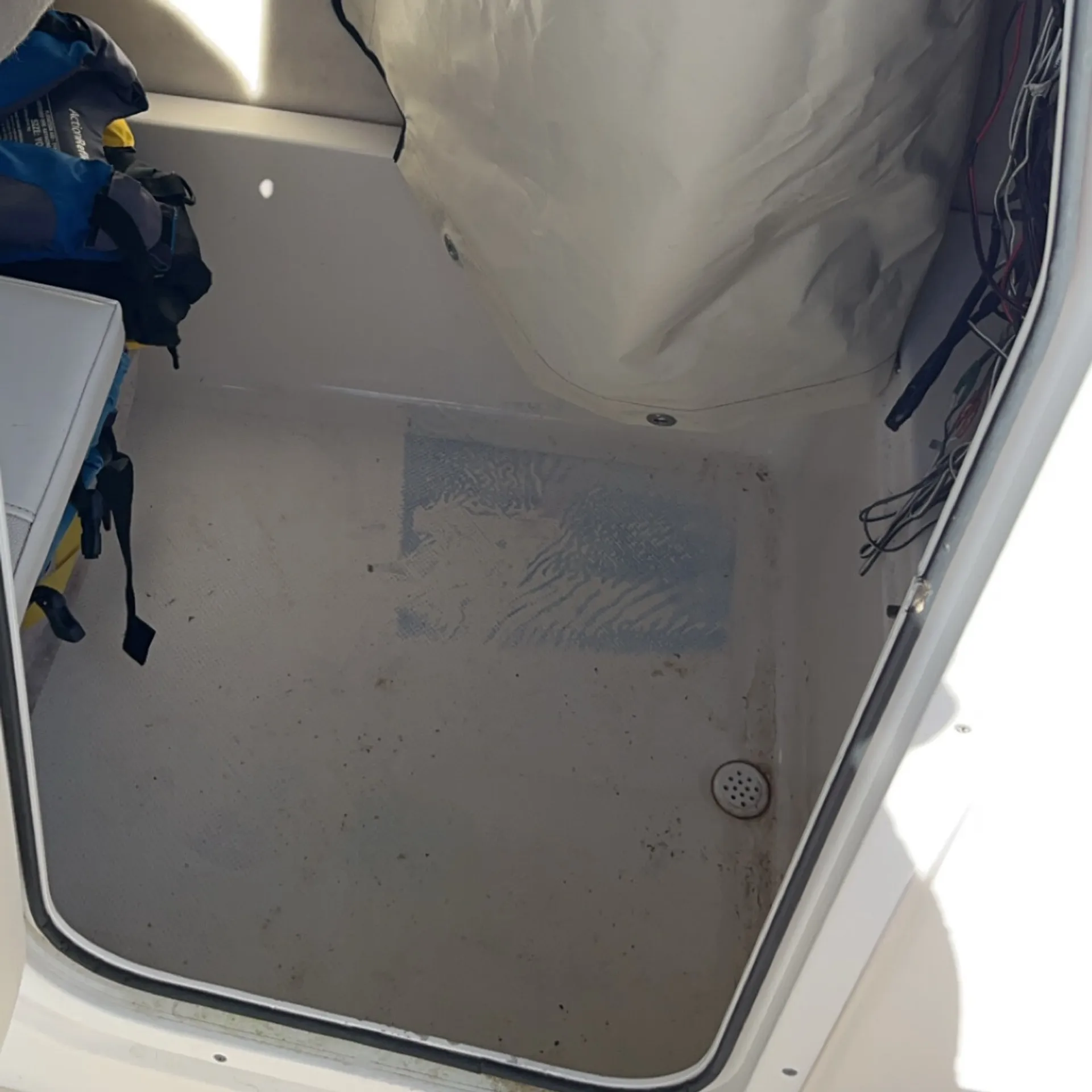 Sea Fox commander 226 center console